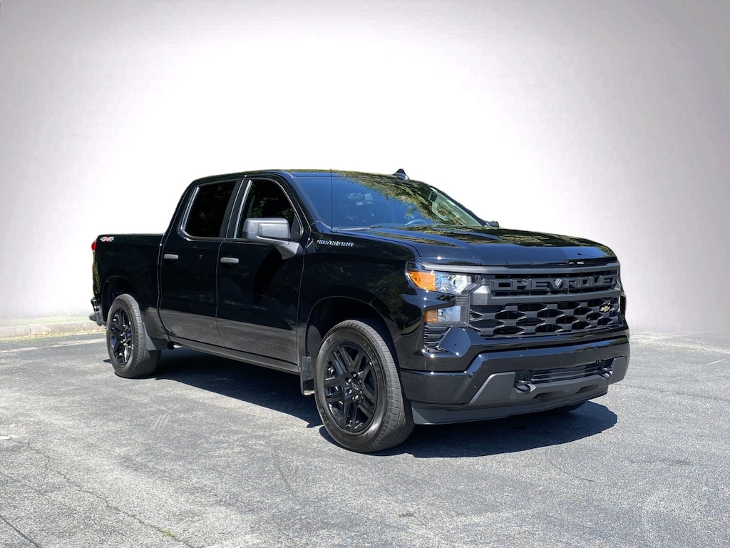 Used 2024 Chevrolet Silverado 1500 Custom Pickup