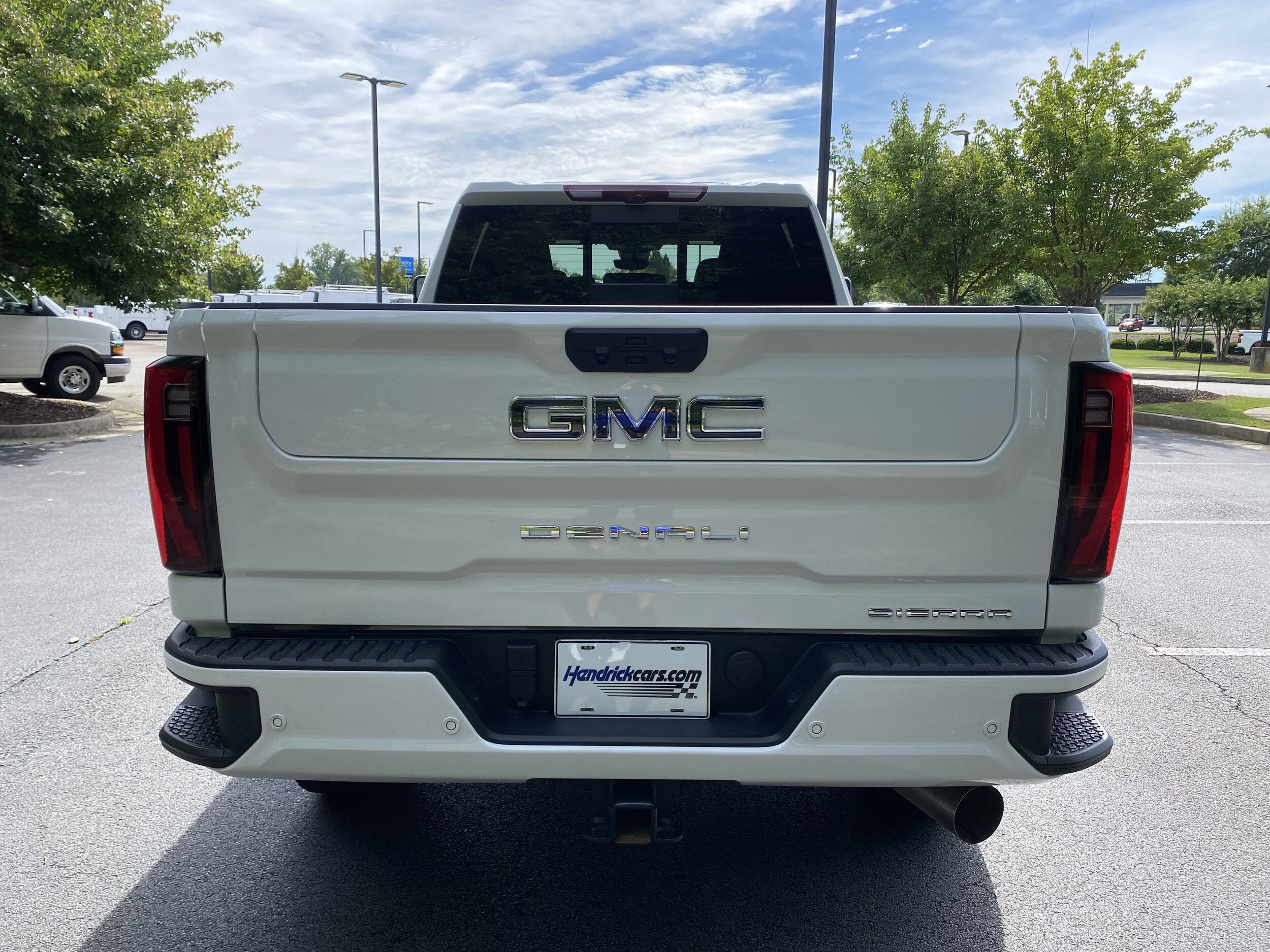 GMC Sierra 2500HD Denali Ultimate