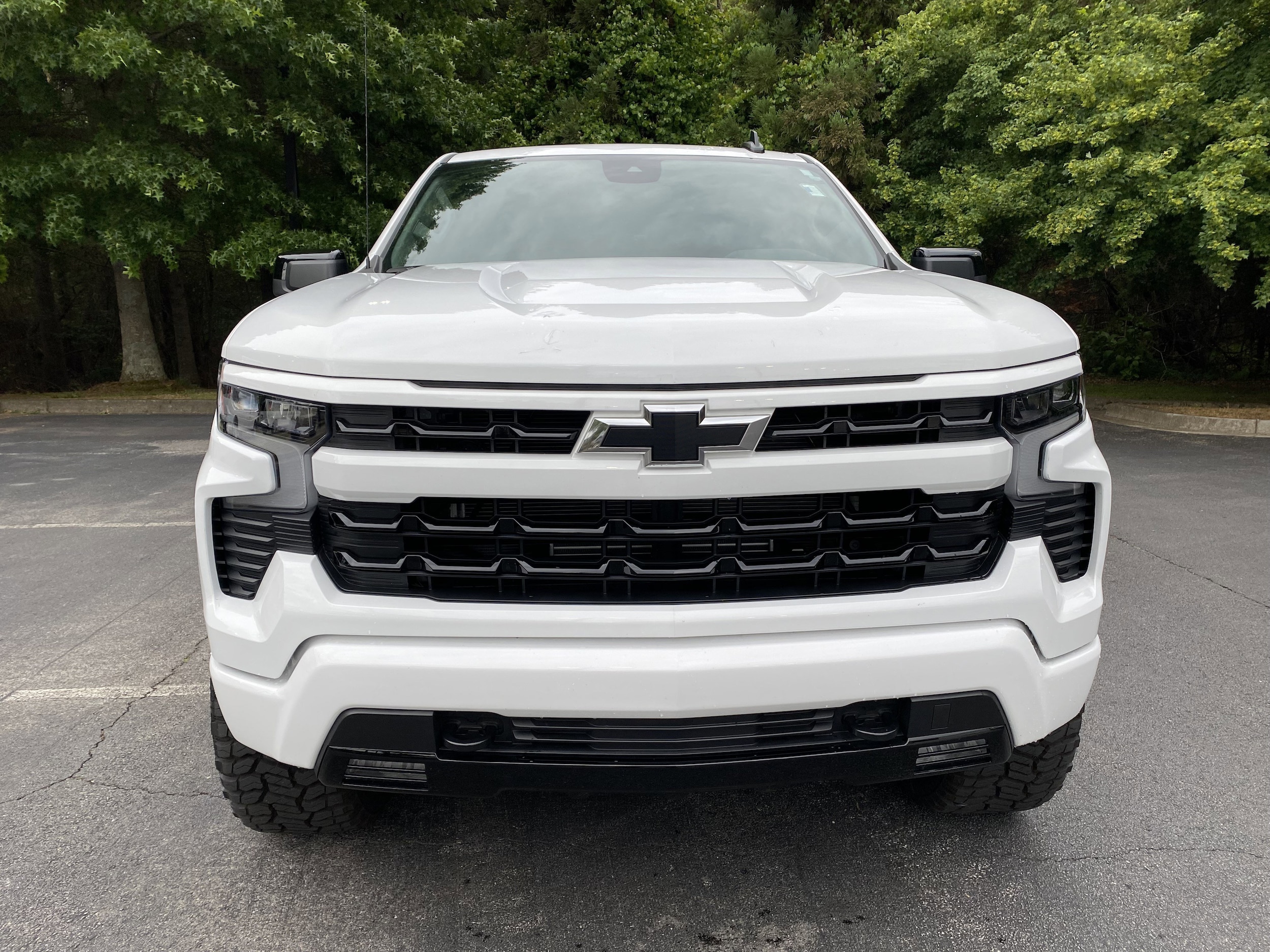 2025 Chevrolet Silverado 1500 RST photo 3