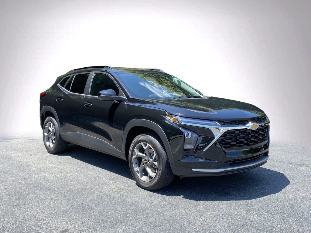 Used 2026 Chevrolet Trax LT SUV