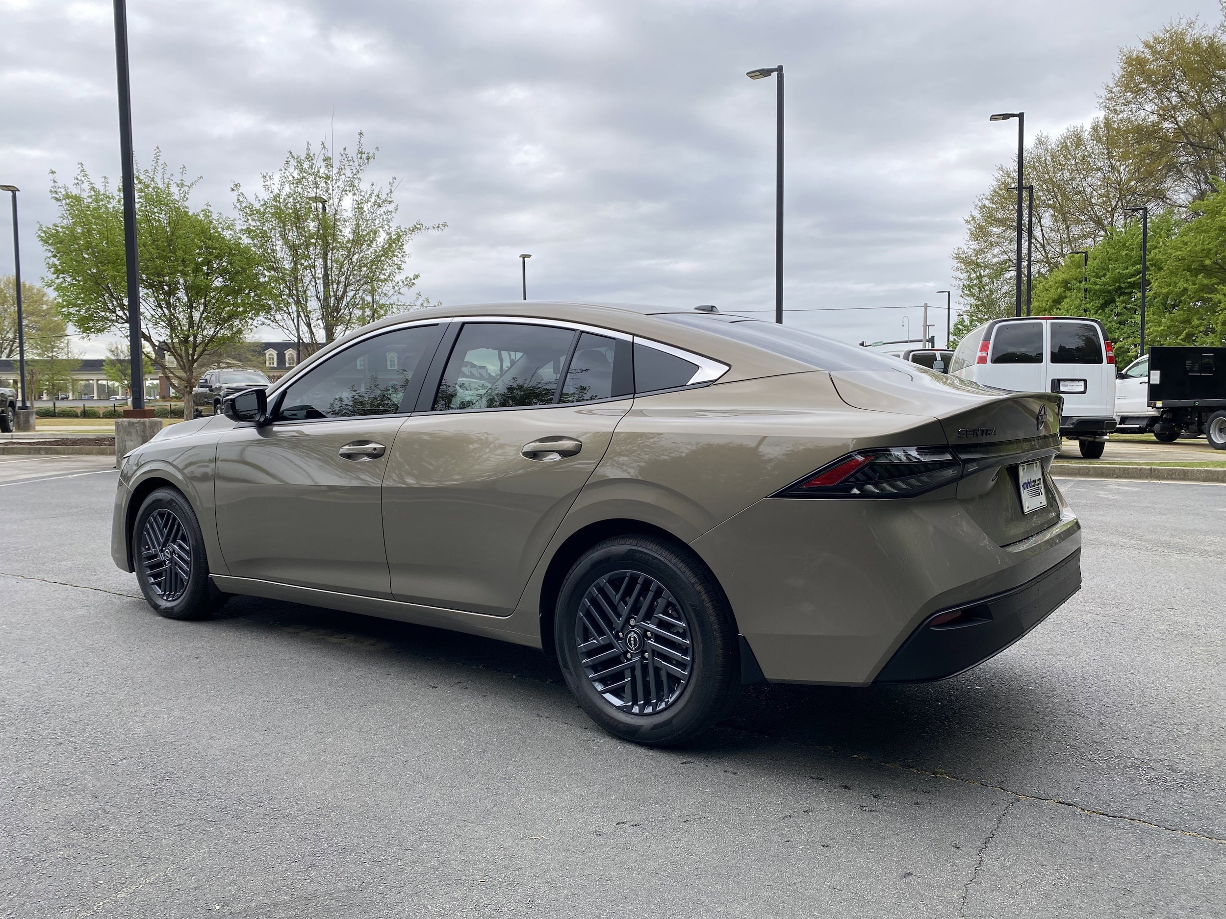 2026 Nissan Sentra SV photo 6