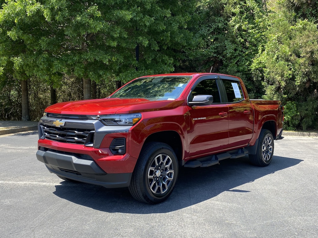 Used 2023 Chevrolet Colorado 2WD LT Pickup