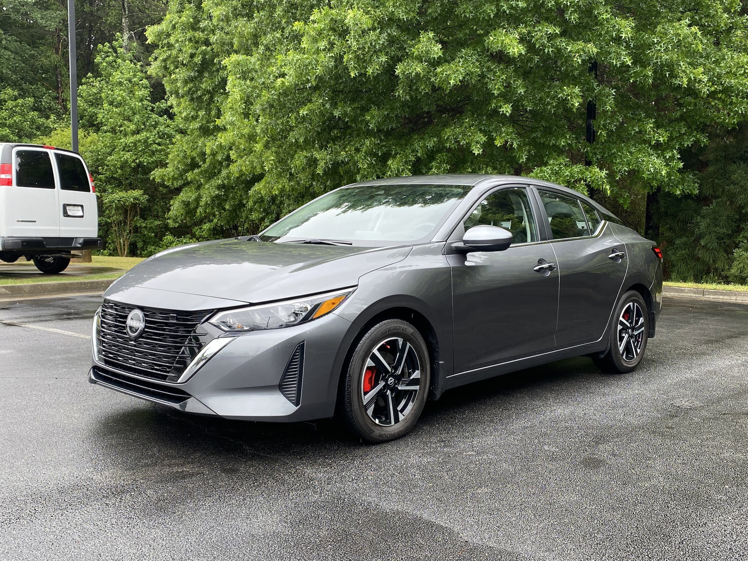 2025 Nissan Sentra SV photo 4