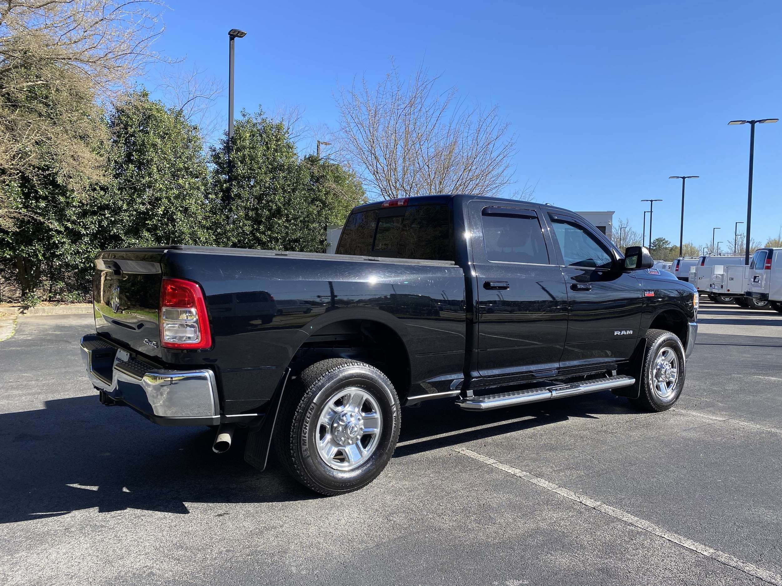 2022 Ram 2500 Tradesman photo 3
