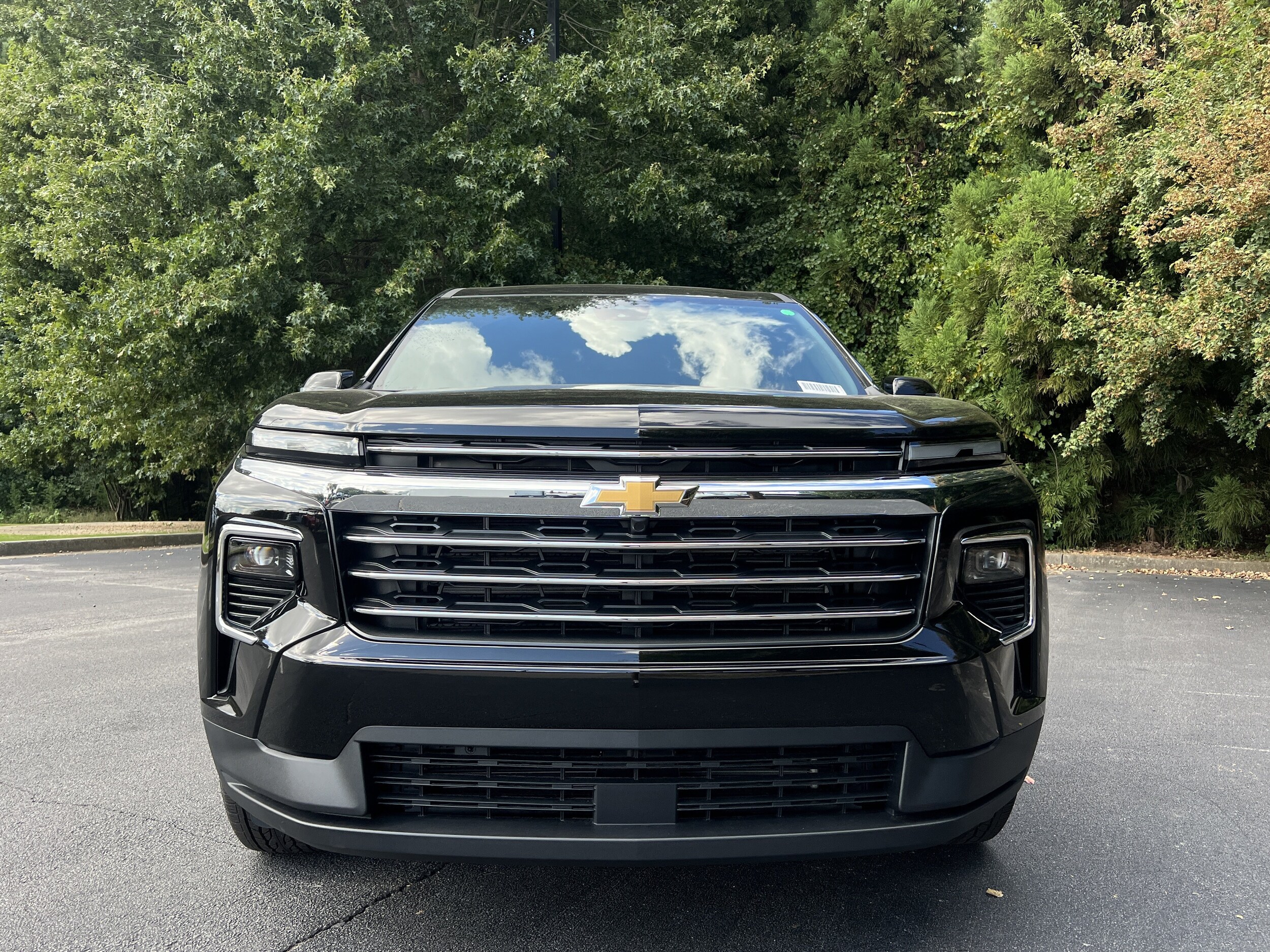 2027 Chevrolet Traverse FWD LT