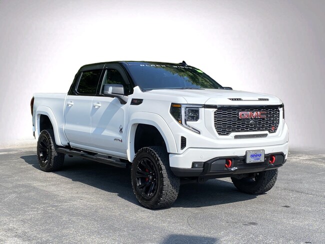 2022 GMC Sierra 1500 AT4 Pickup