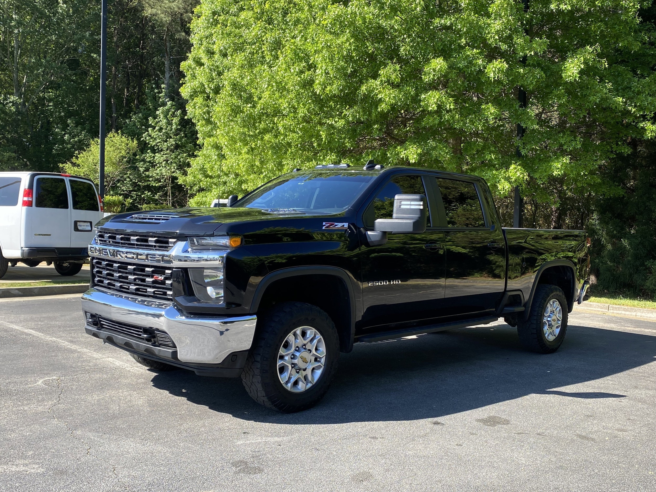 2023 Chevrolet Silverado 2500HD LT photo 5