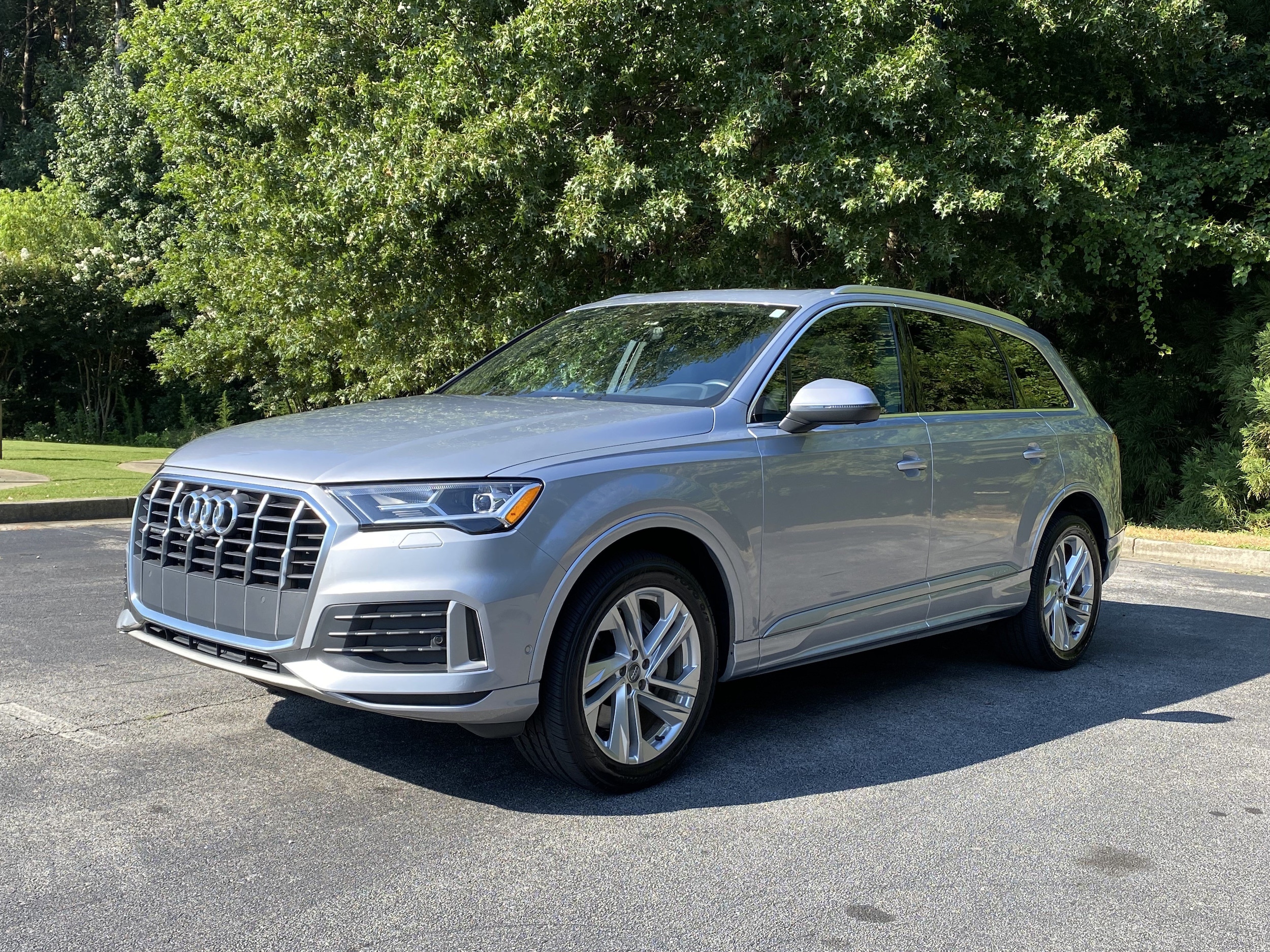 2020 Audi Q7 Premium Plus