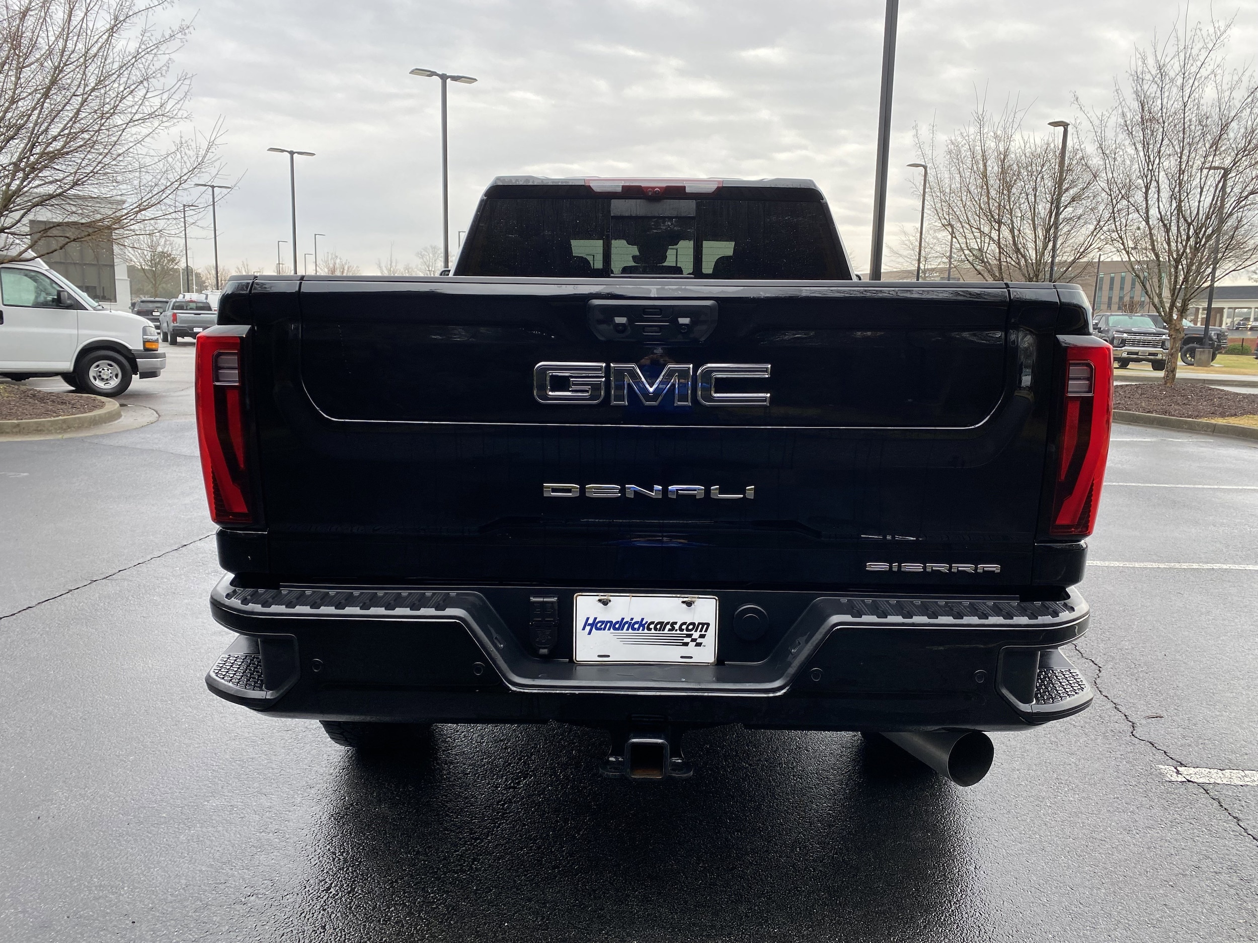 2025 GMC Sierra 2500HD Denali Ultimate photo 6