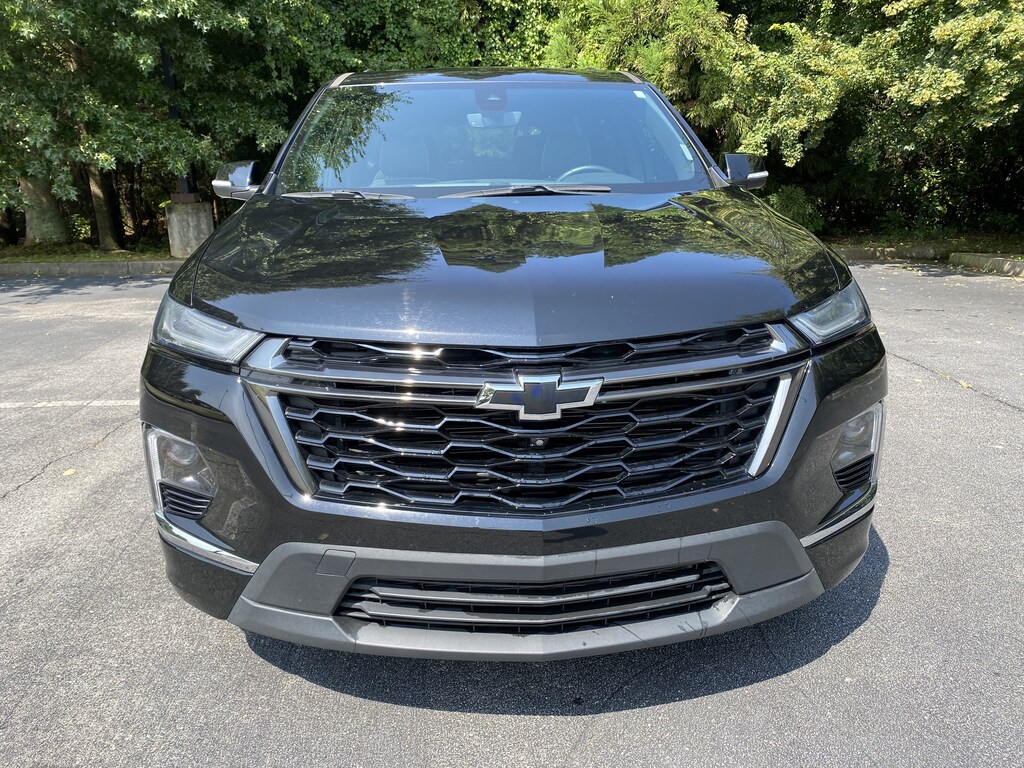 Used 2023 Chevrolet Traverse Premier SUV