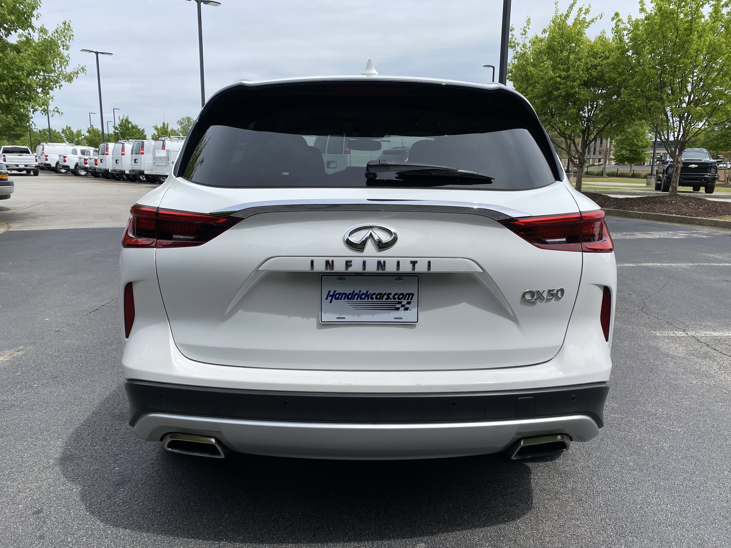 2021 INFINITI QX50 LUXE photo 3