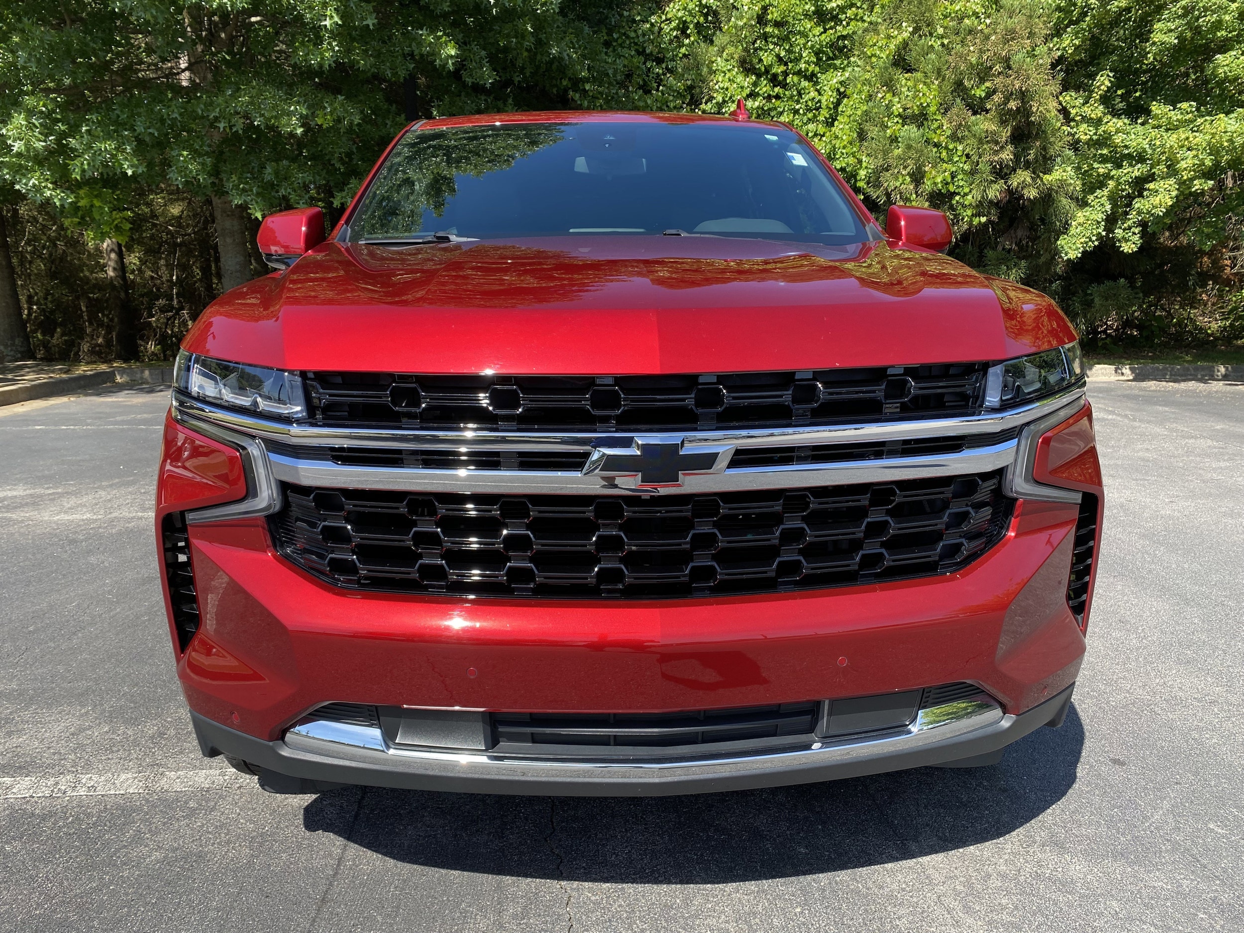 2023 Chevrolet Tahoe LS photo 3