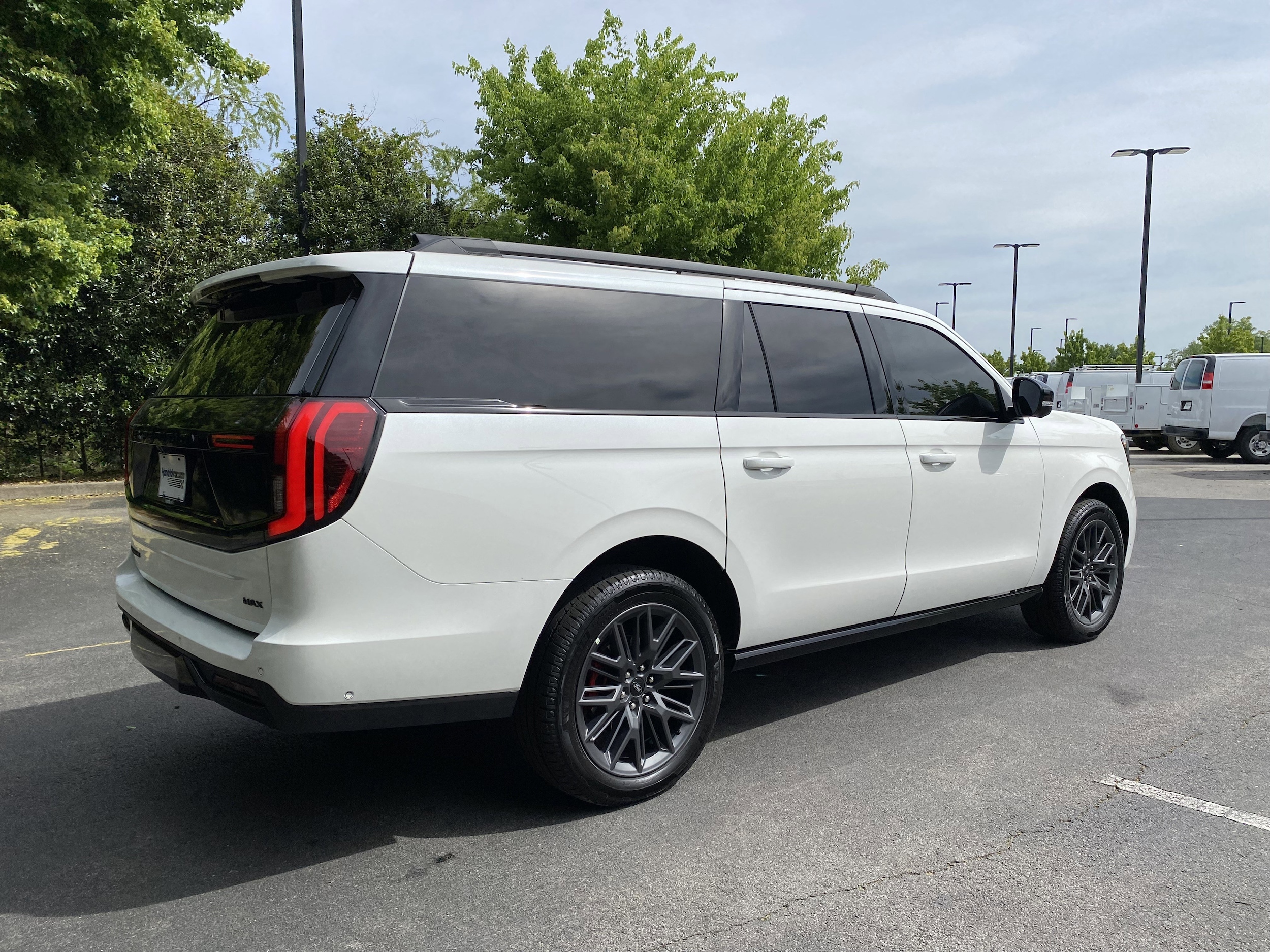 2025 Ford Expedition Max Platinum photo 3