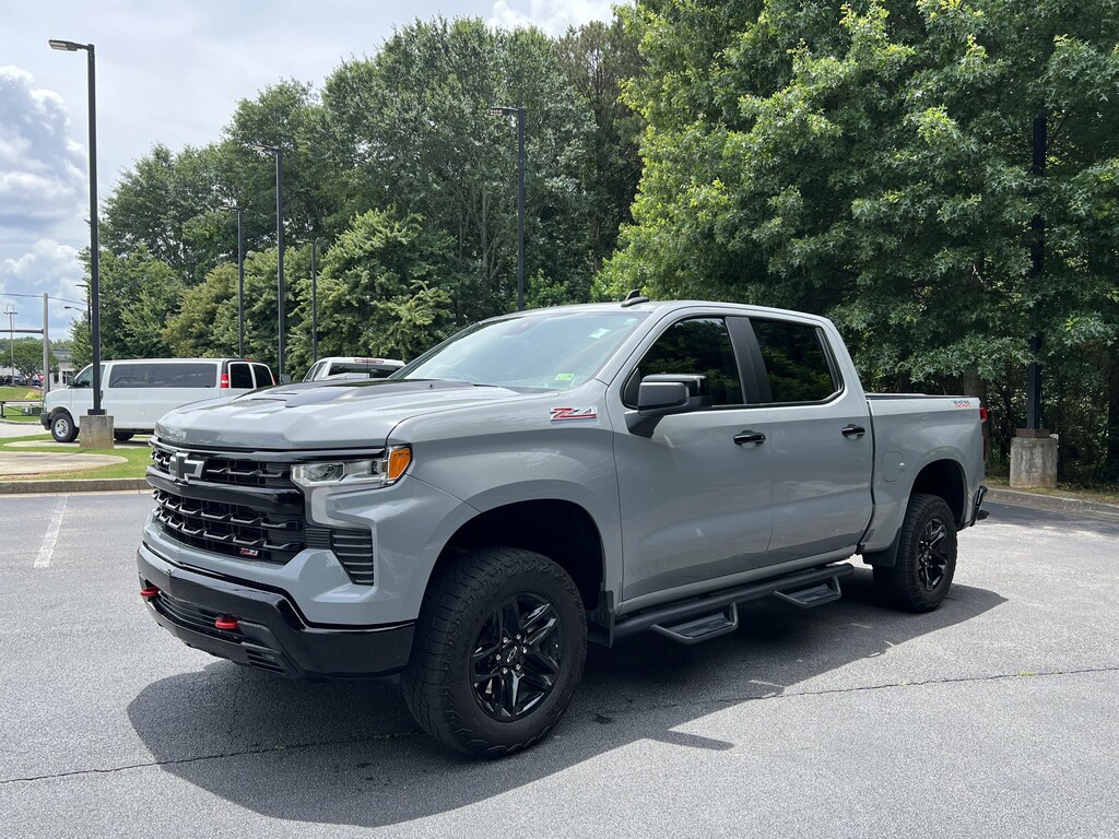 Used 2024 Chevrolet Silverado 1500 LT Trail Boss Pickup