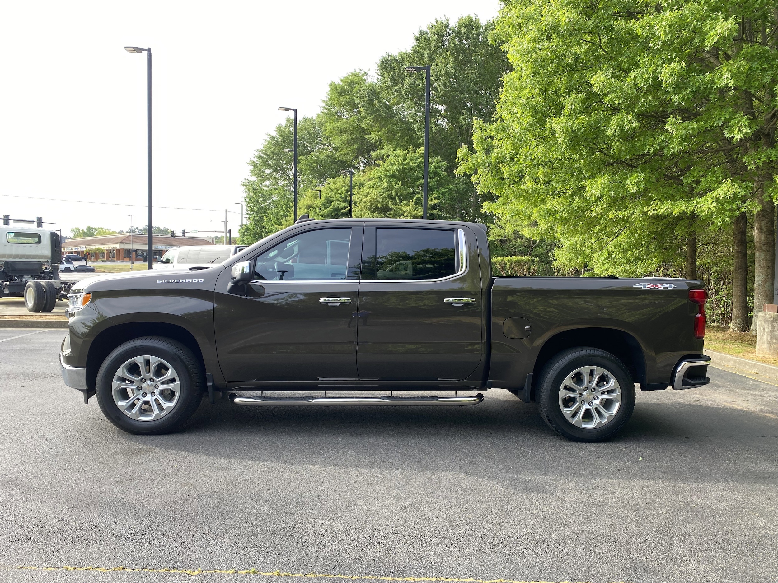 2023 Chevrolet Silverado 1500 LTZ photo 4