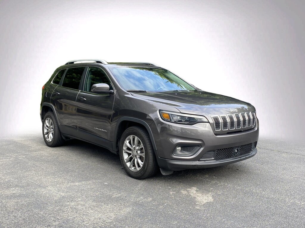 Used 2021 Jeep Cherokee Latitude Plus SUV