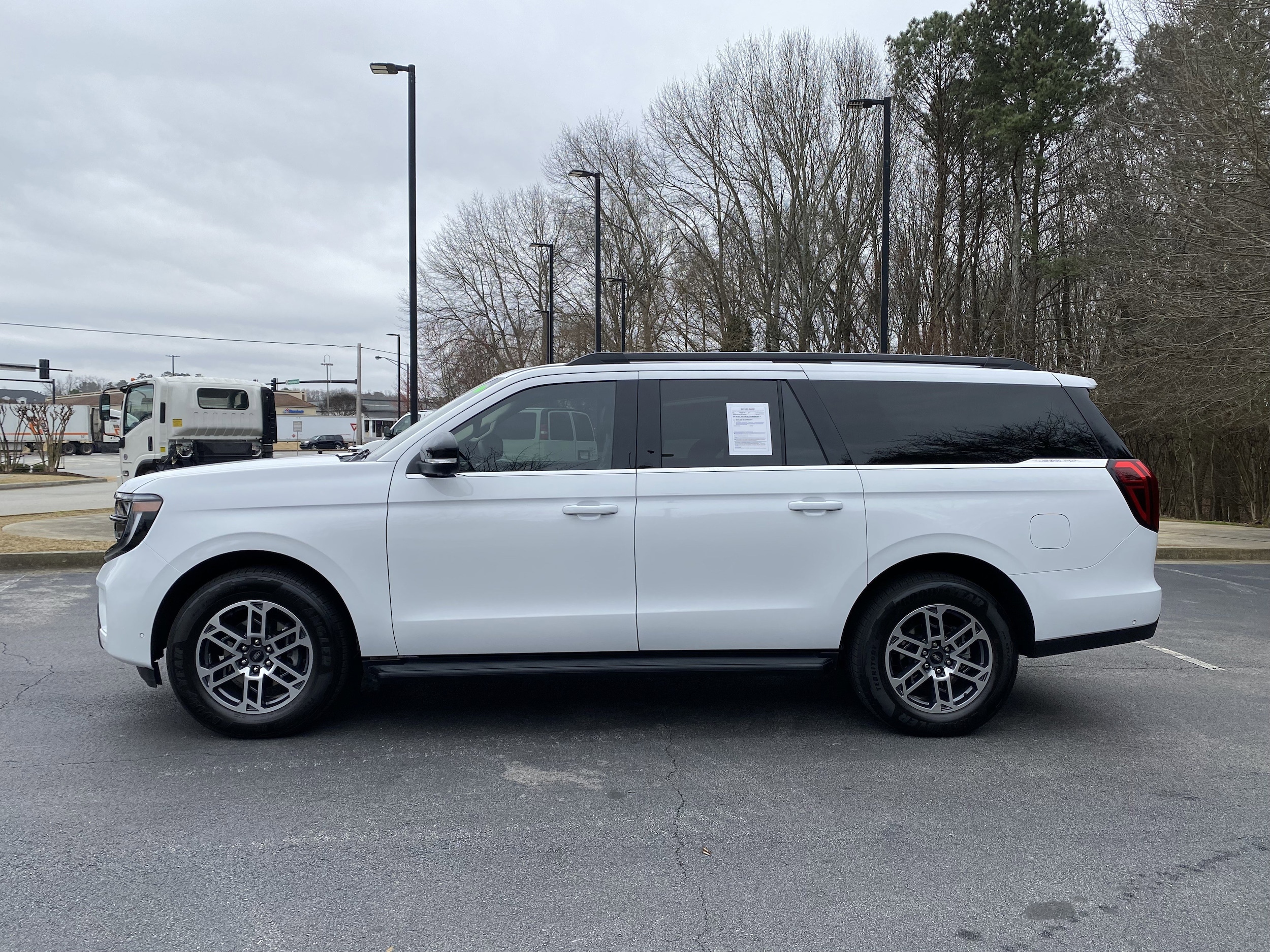 2025 Ford Expedition Max Active photo 4