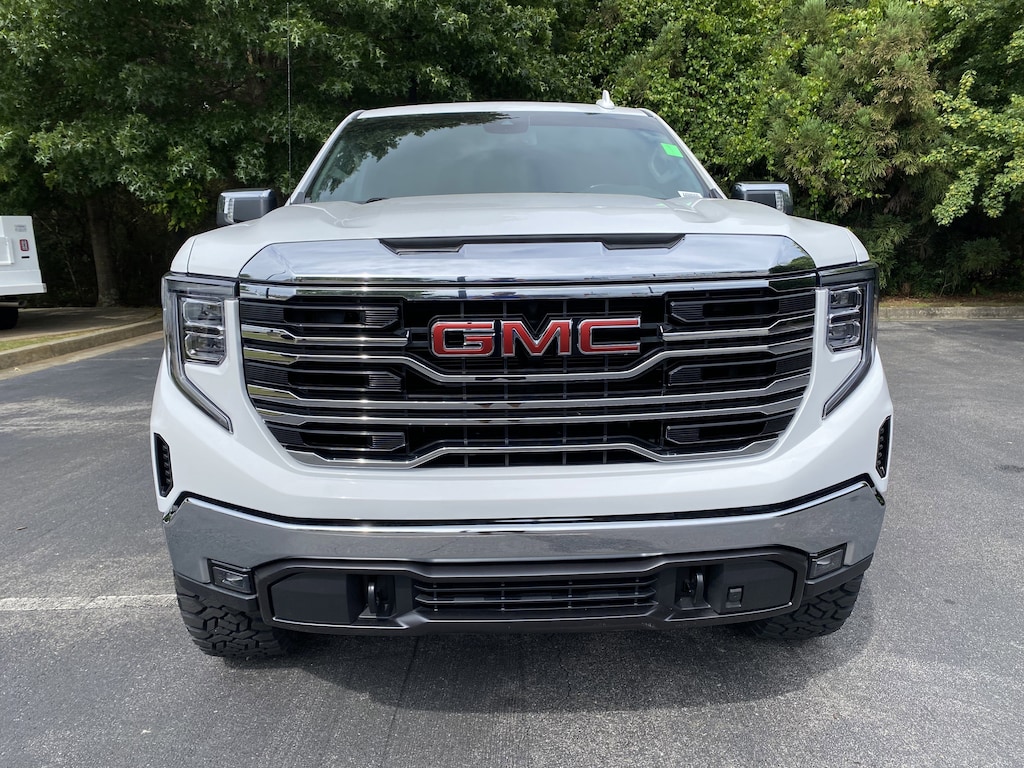 Used 2023 GMC Sierra 1500 SLT Pickup