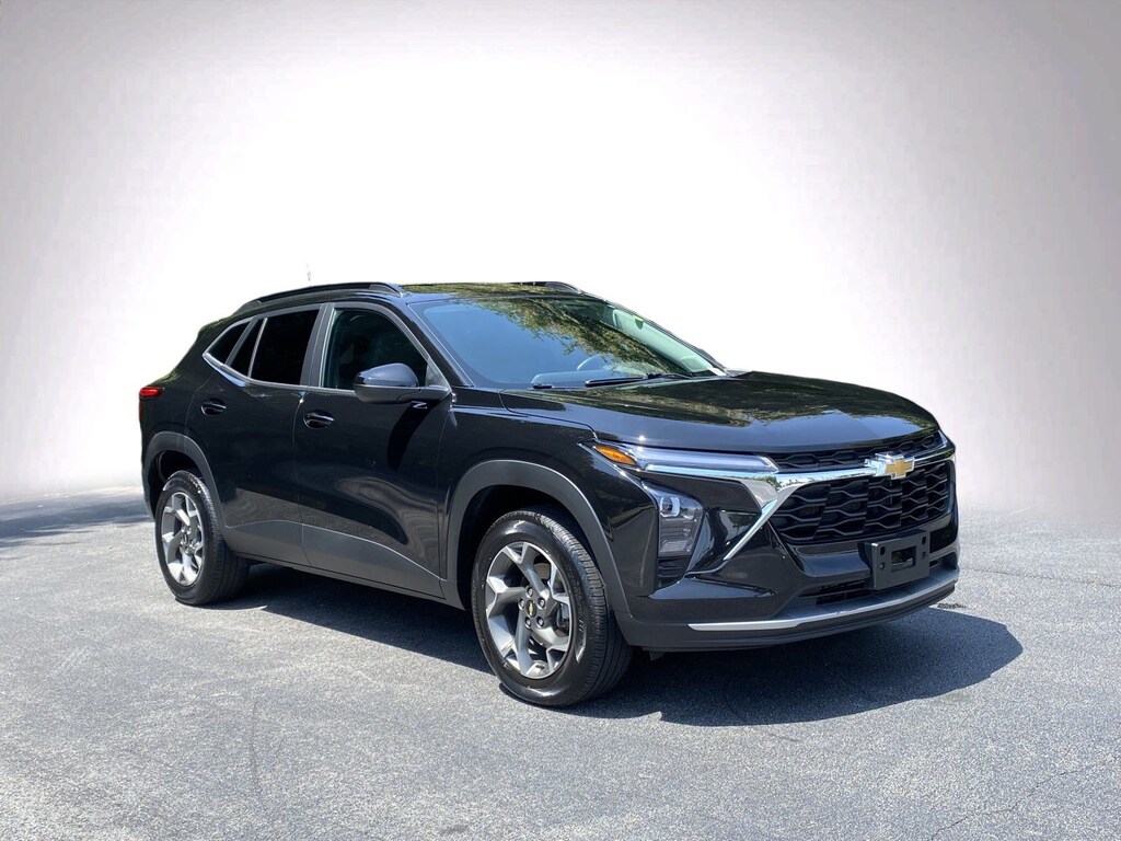 Used 2024 Chevrolet Trax LT SUV