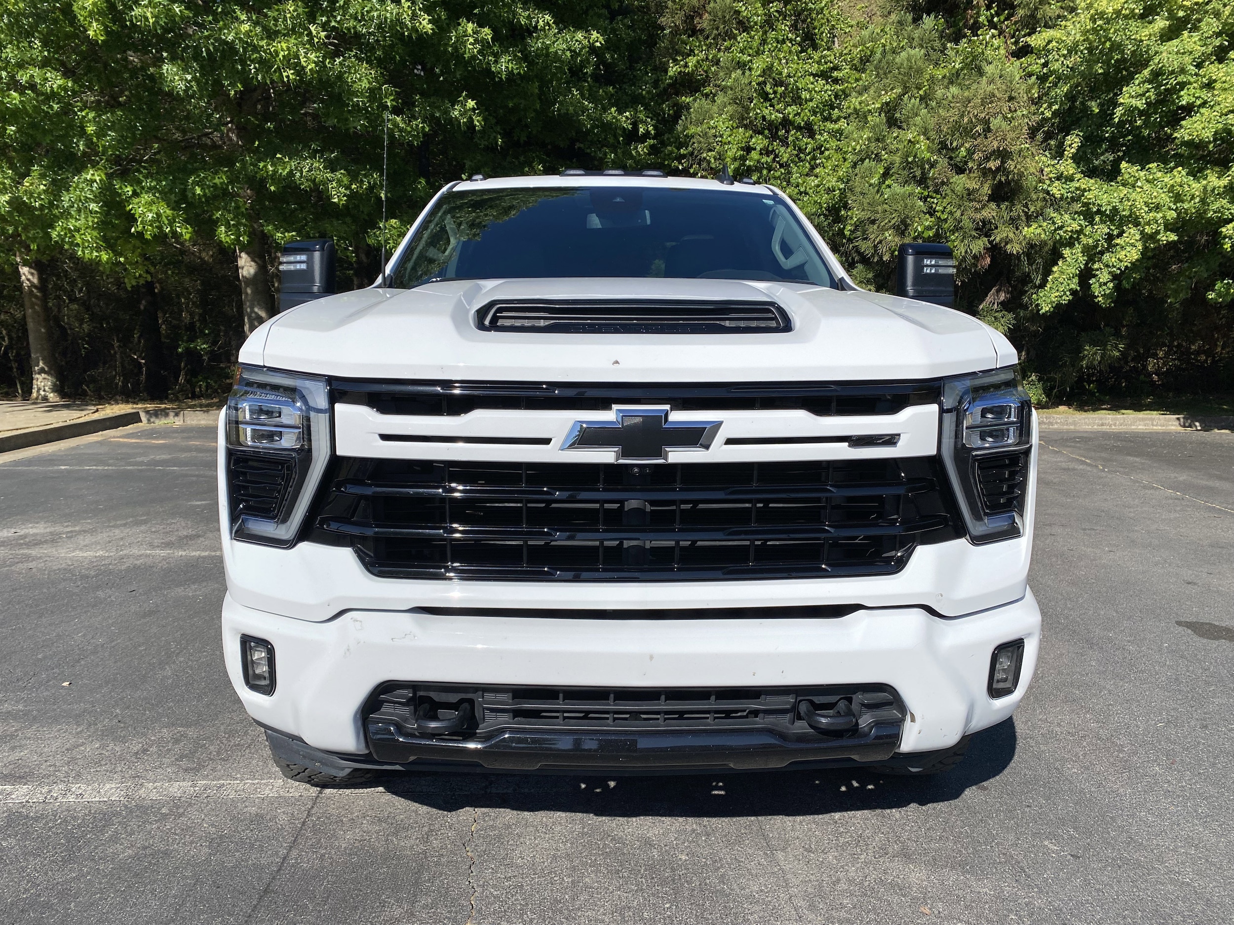 2024 Chevrolet Silverado 2500HD LT photo 3