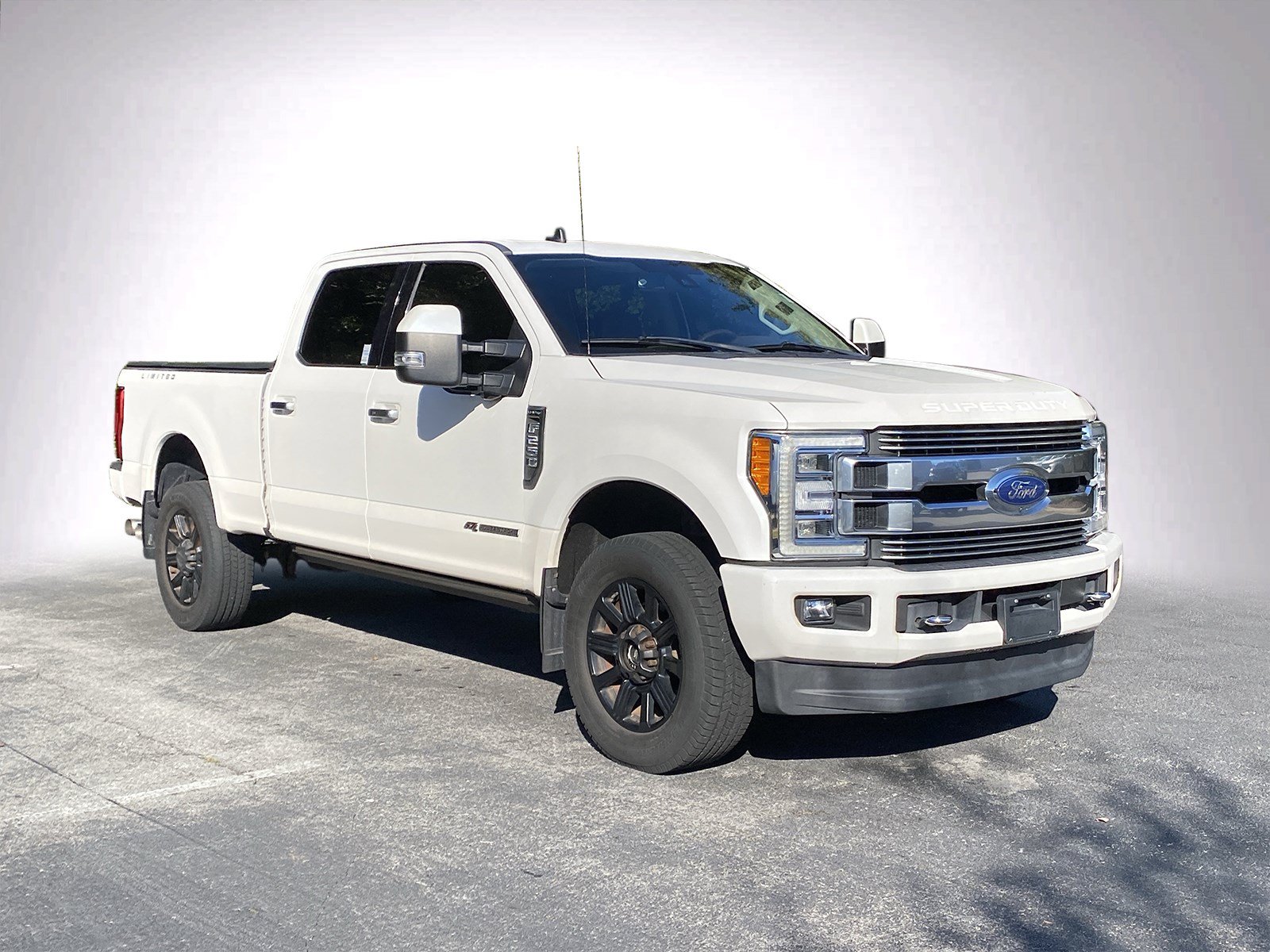 2019 Ford Super Duty F-250 SRW Limited Pickup