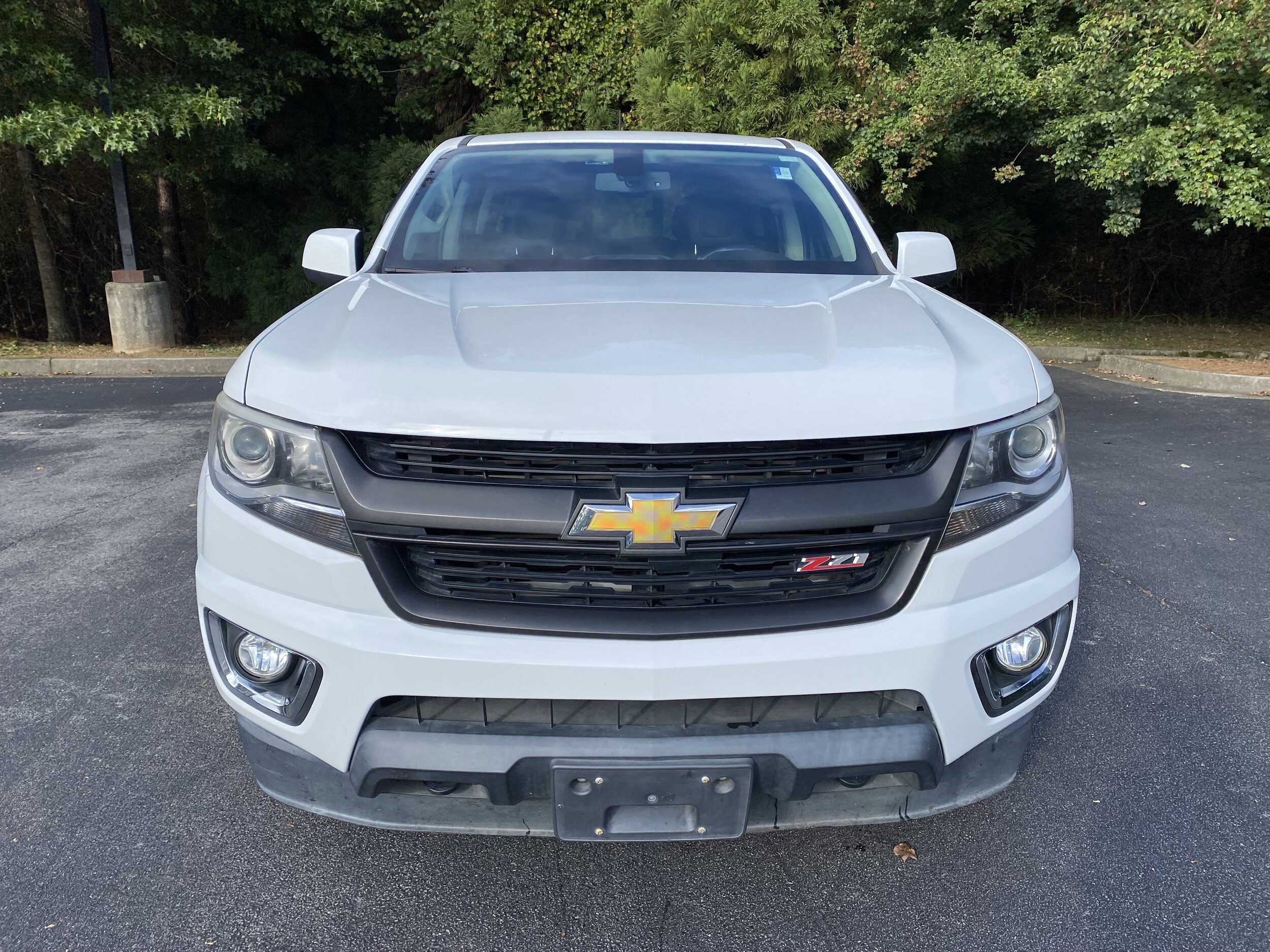2016 Chevrolet Colorado Z71 photo 2