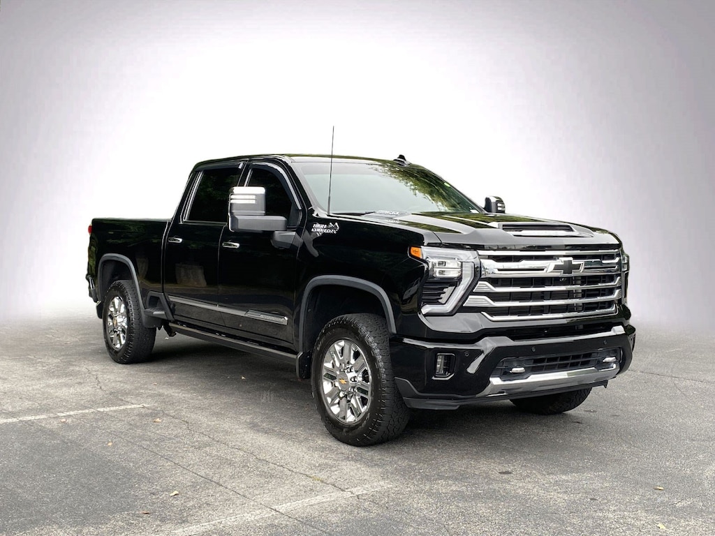 Used 2024 Chevrolet Silverado 2500HD High Country Pickup