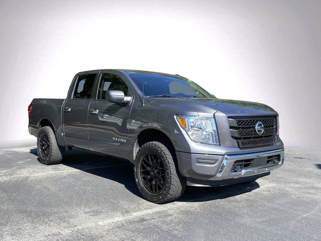 Used 2021 Nissan Titan SV Pickup