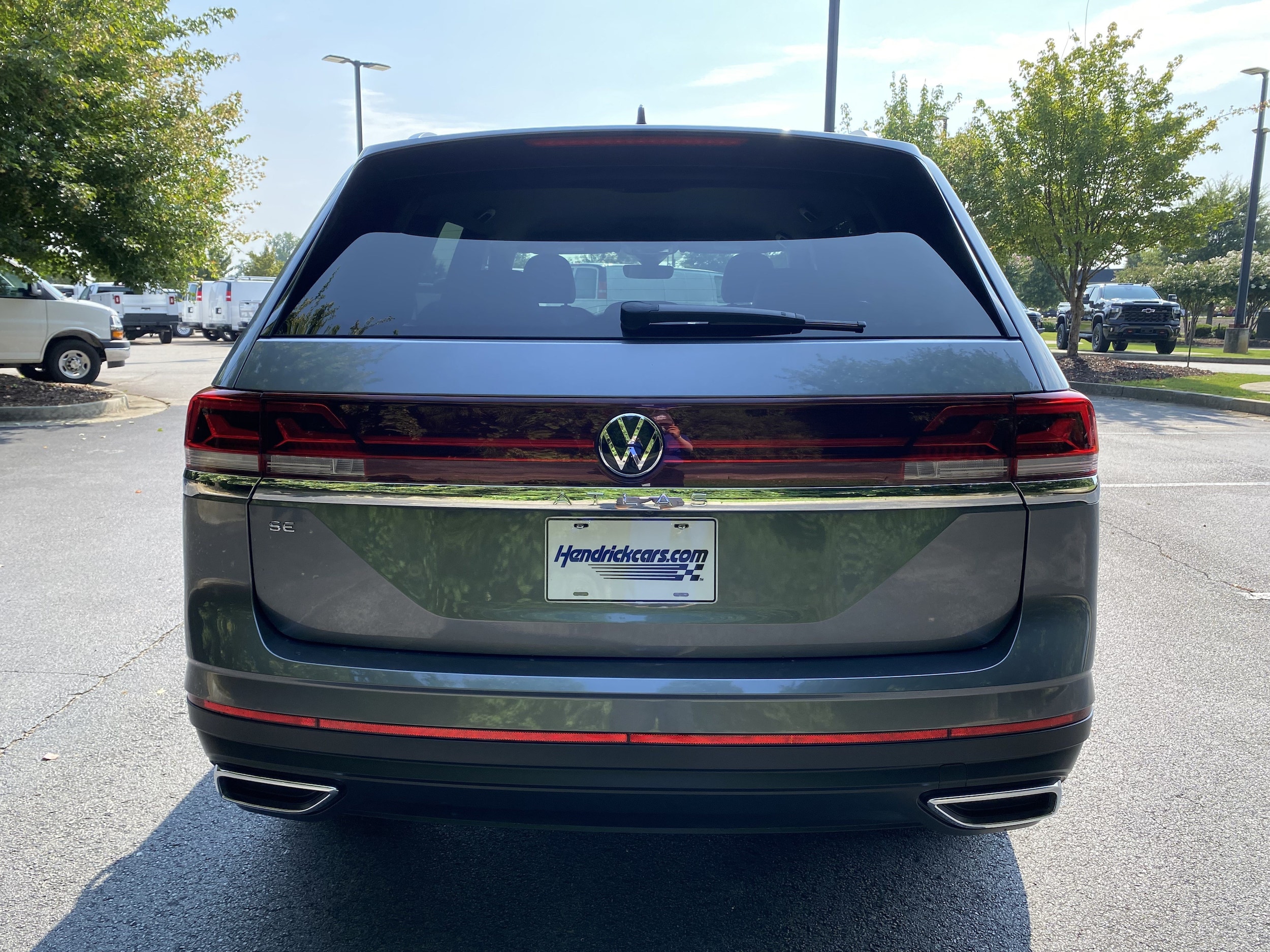 2025 Volkswagen Atlas 2.0T SE