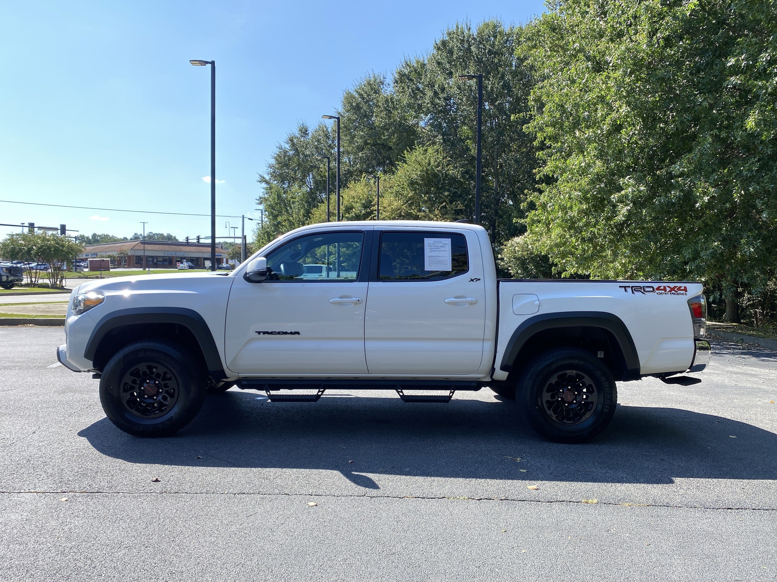 2022 Toyota Tacoma 4WD TRD Off Road