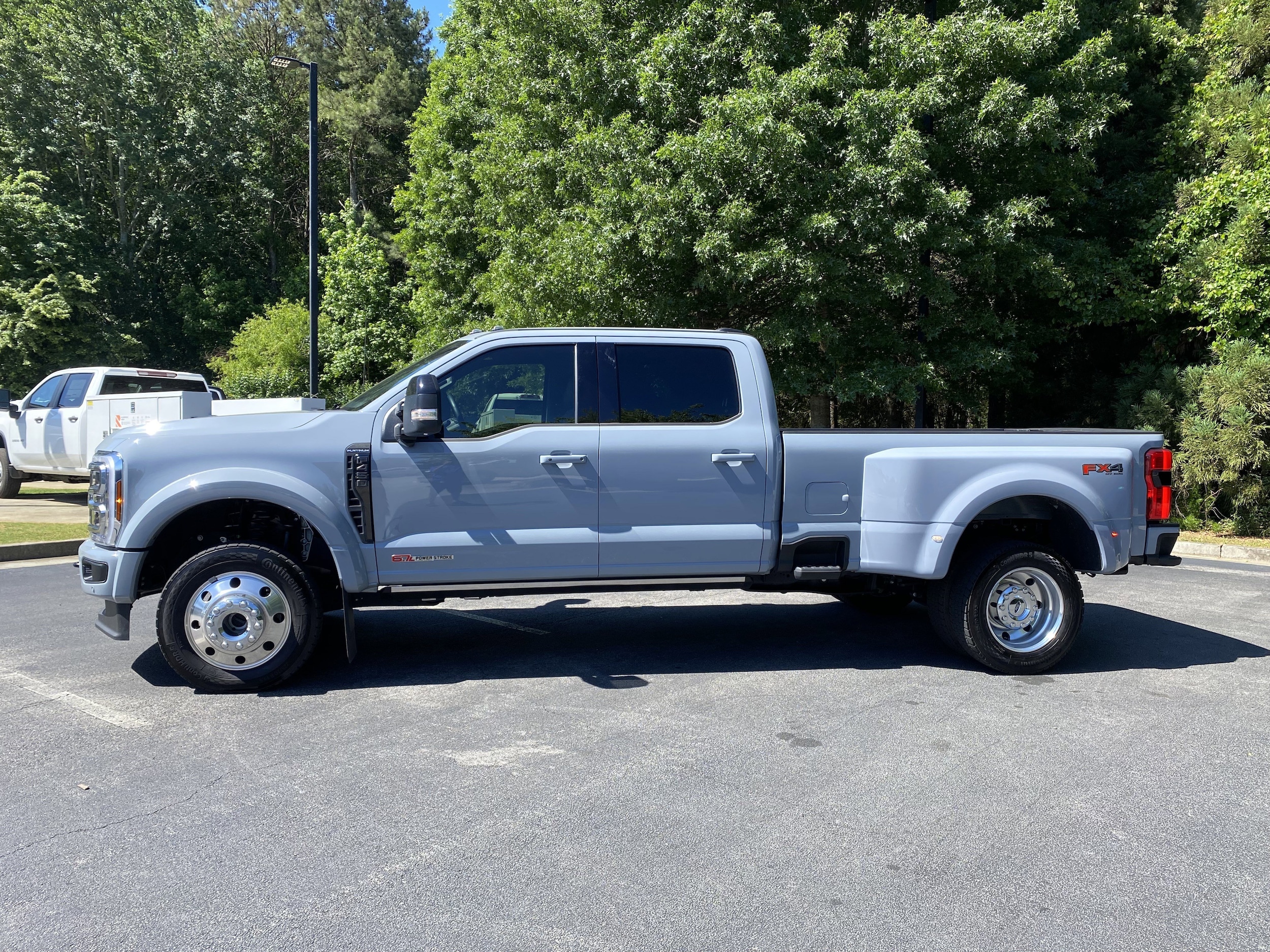 Ford Super Duty F-450 DRW Platinum