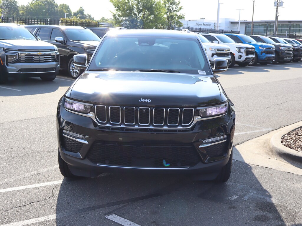 Used 2023 Jeep Grand Cherokee Limited SUV