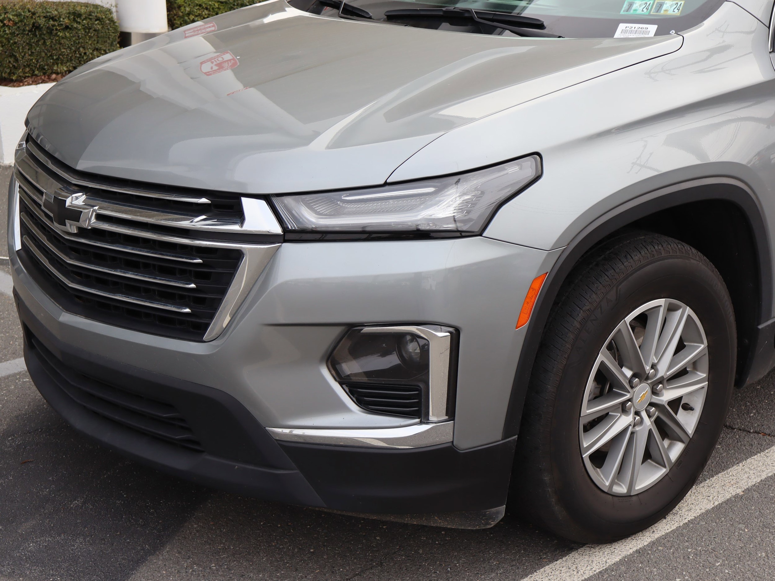 2023 Chevrolet Traverse LT Cloth photo 5