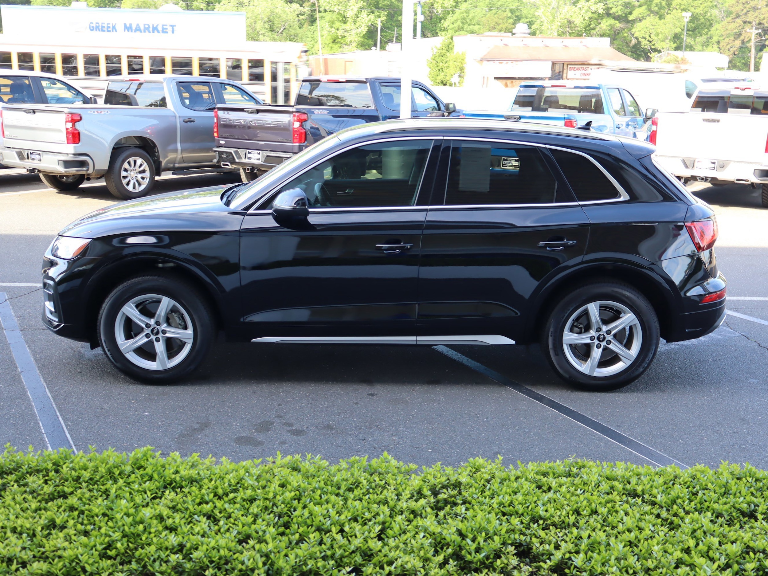 2021 Audi Q5 Premium photo 6