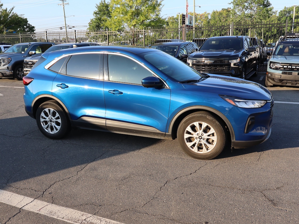 Used 2023 Ford Escape Active SUV