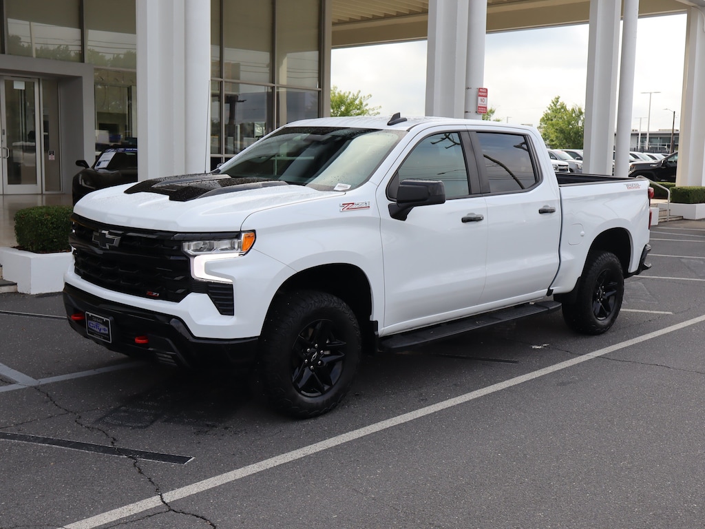 Used 2024 Chevrolet Silverado 1500 LT Trail Boss Pickup