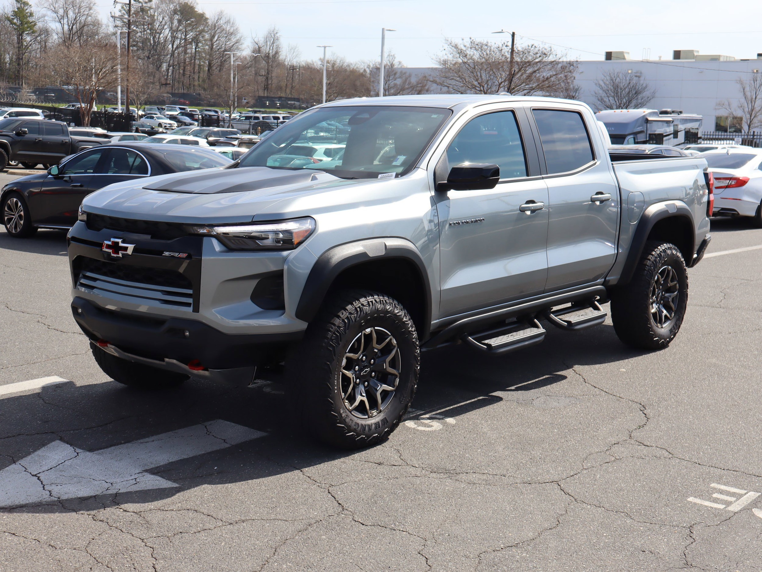 2024 Chevrolet Colorado 4WD ZR2 photo 4