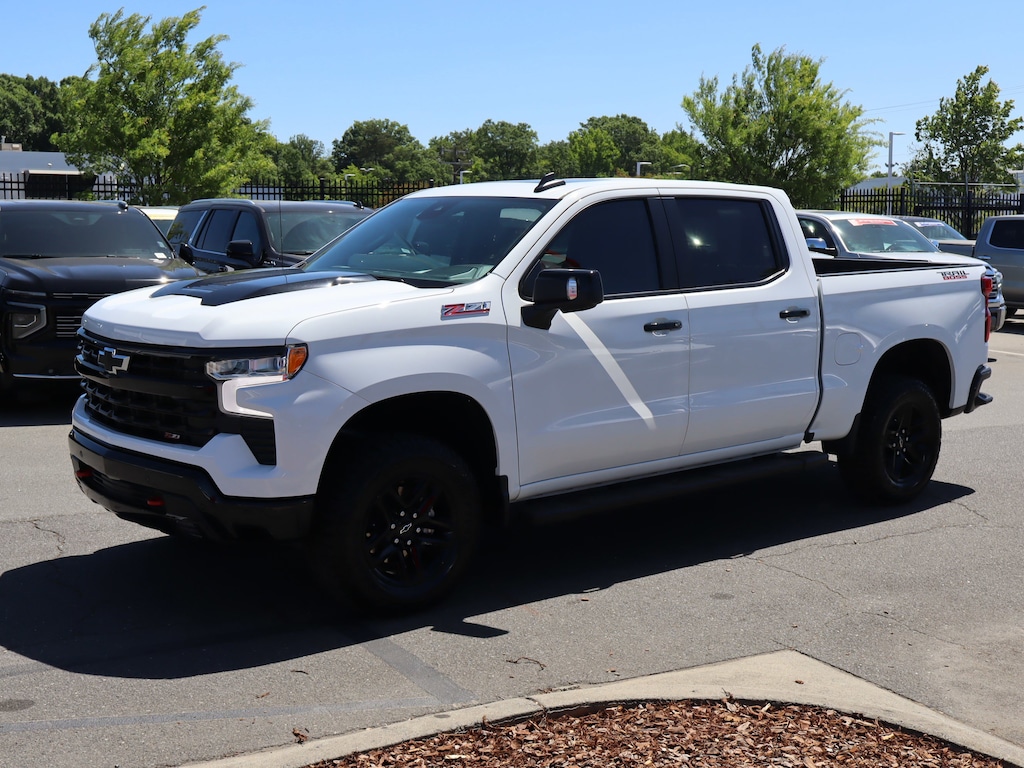 Used 2024 Chevrolet Silverado 1500 LT Trail Boss Pickup