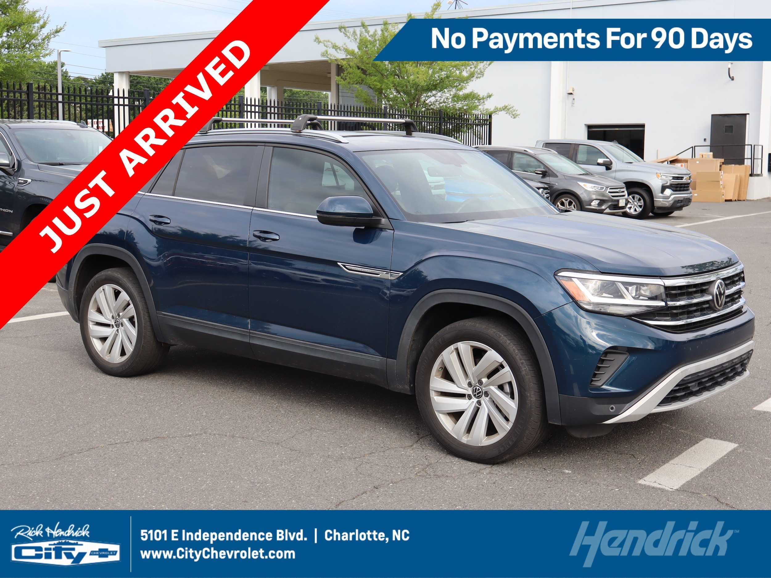 Volkswagen Atlas Cross Sport 2.0T SE W/Technology