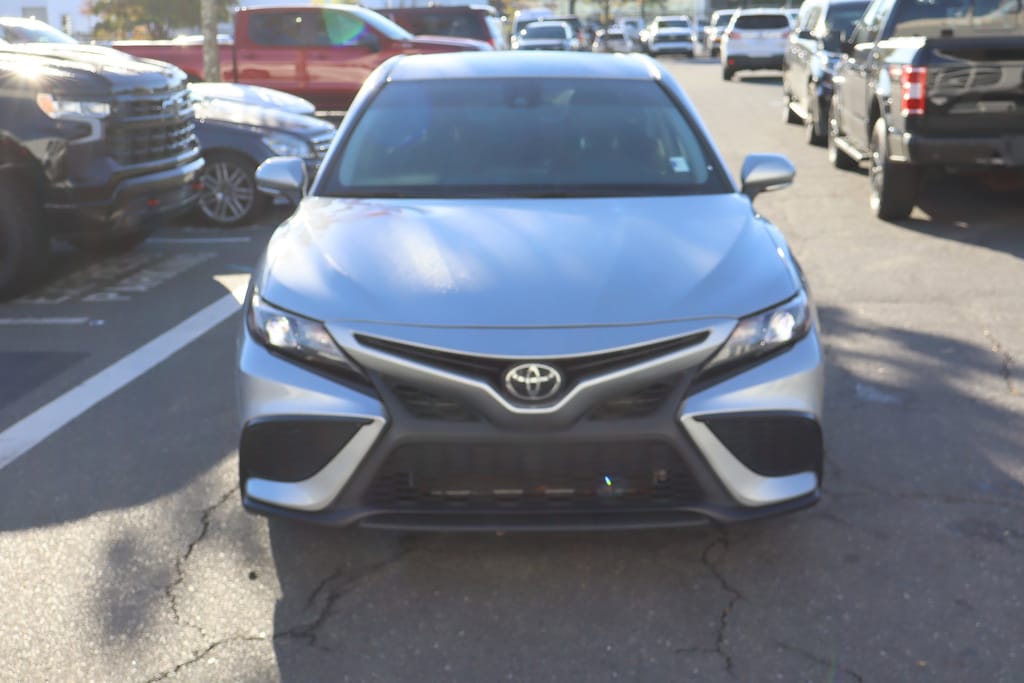 Used 2024 Toyota Camry SE Sedan