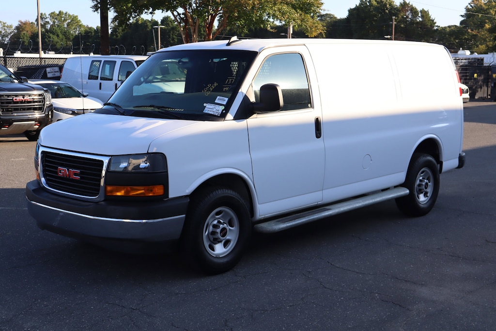Used 2024 GMC Savana Cargo Van  Van