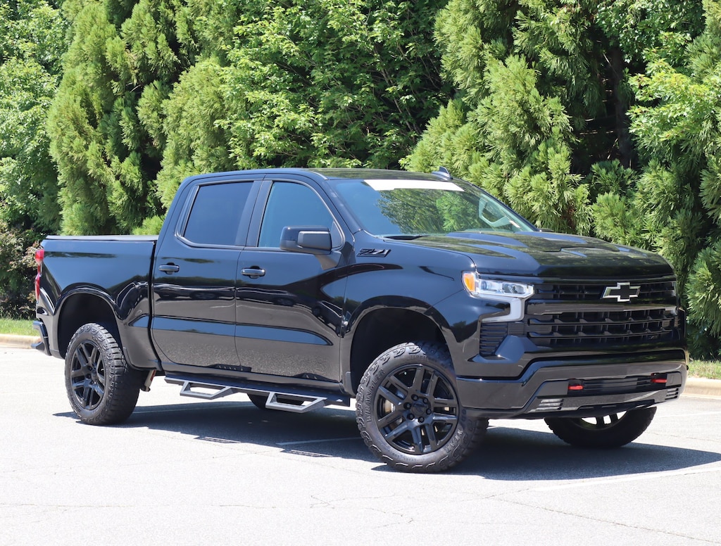 Used 2025 Chevrolet Silverado 1500 LT Trail Boss Pickup