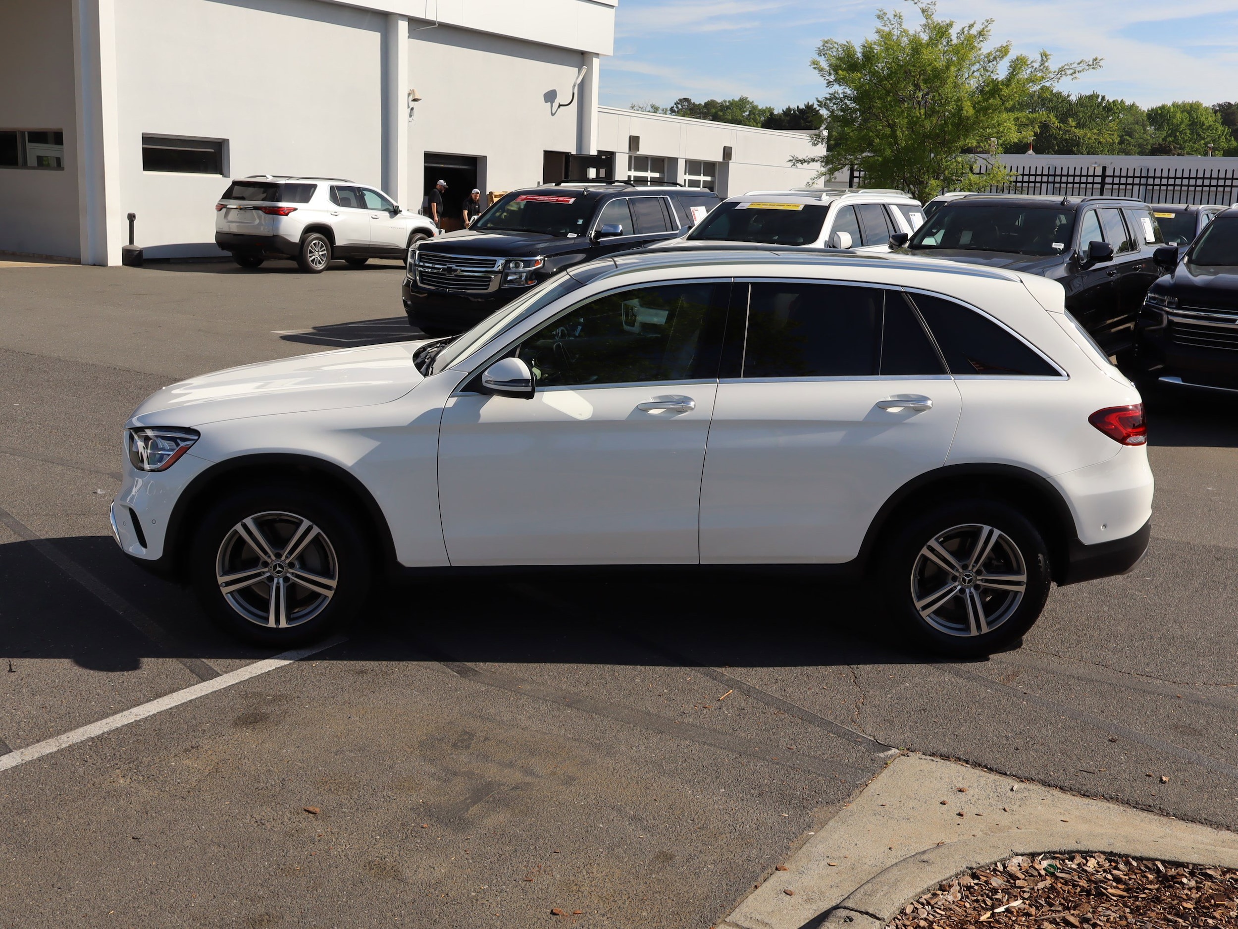 2022 Mercedes-Benz GLC 300 photo 6