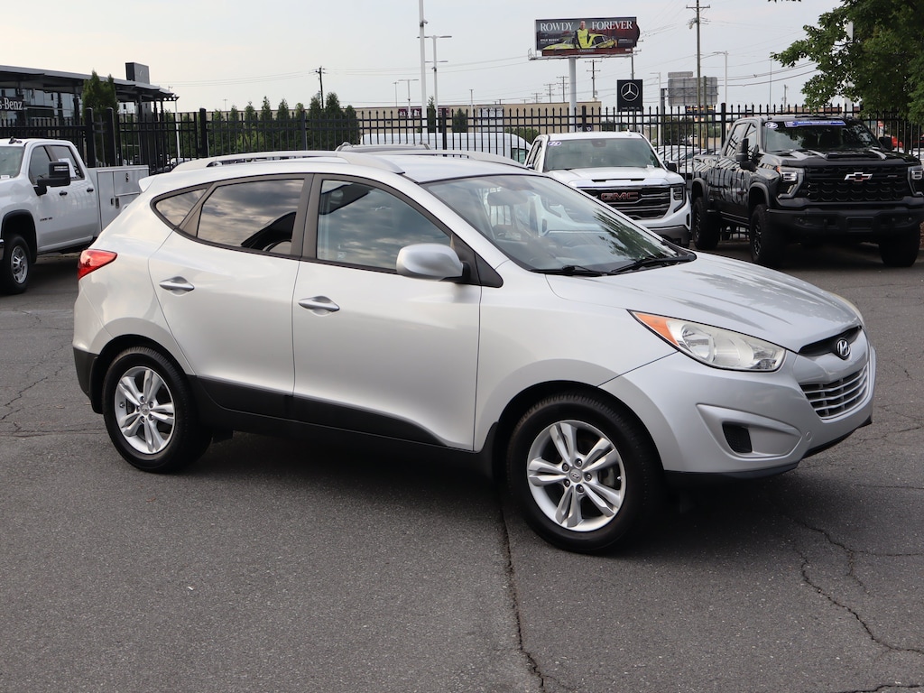 Used 2011 Hyundai Tucson GLS SUV