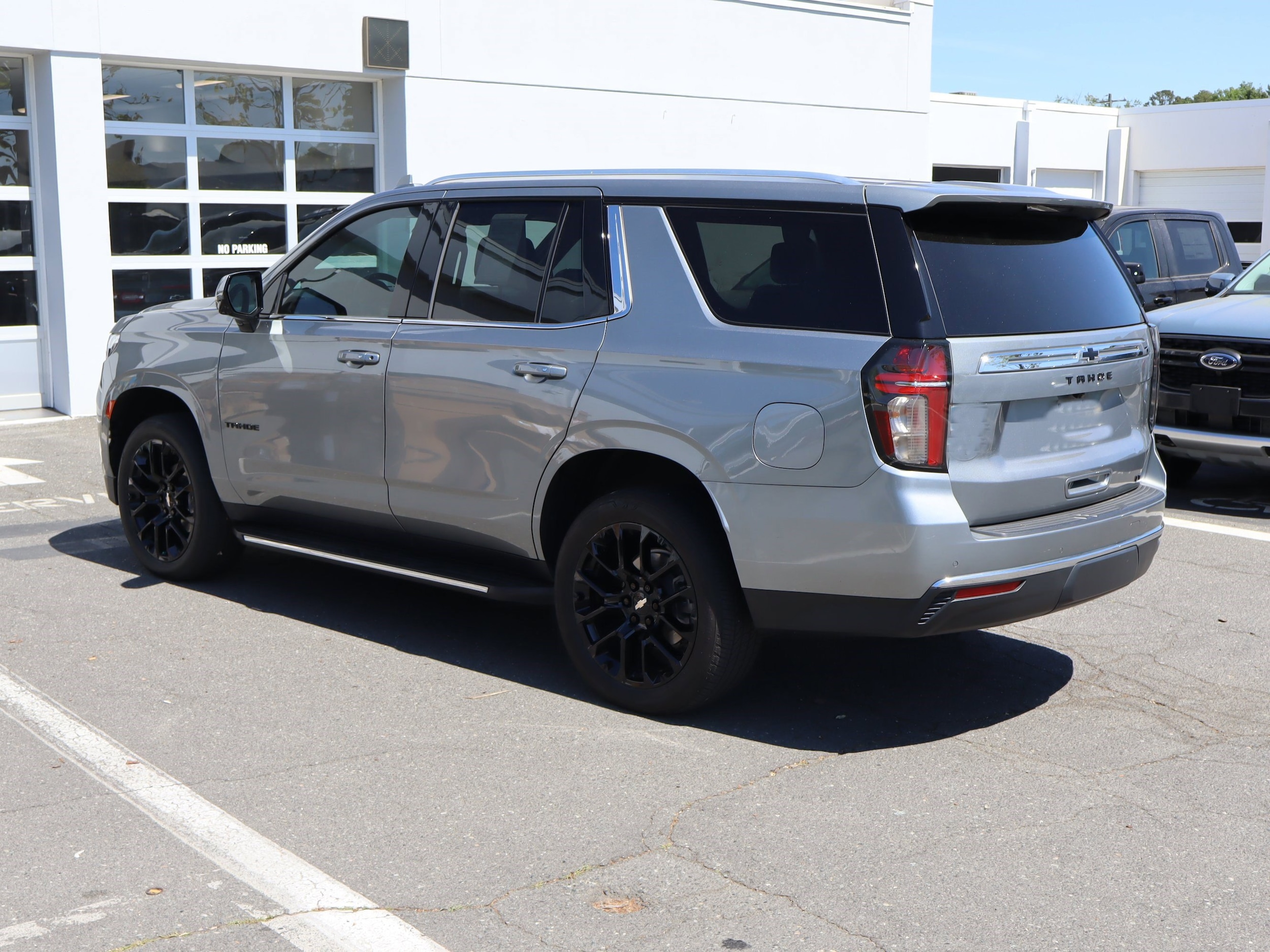2023 Chevrolet Tahoe LT photo 6