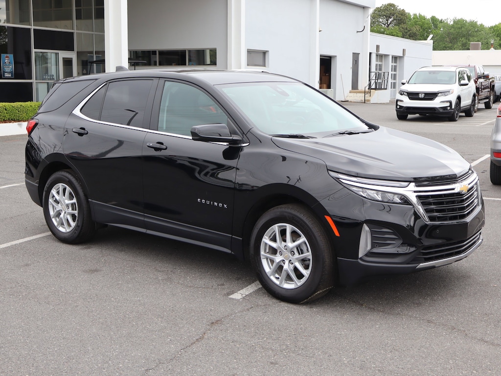 Used 2024 Chevrolet Equinox LT SUV