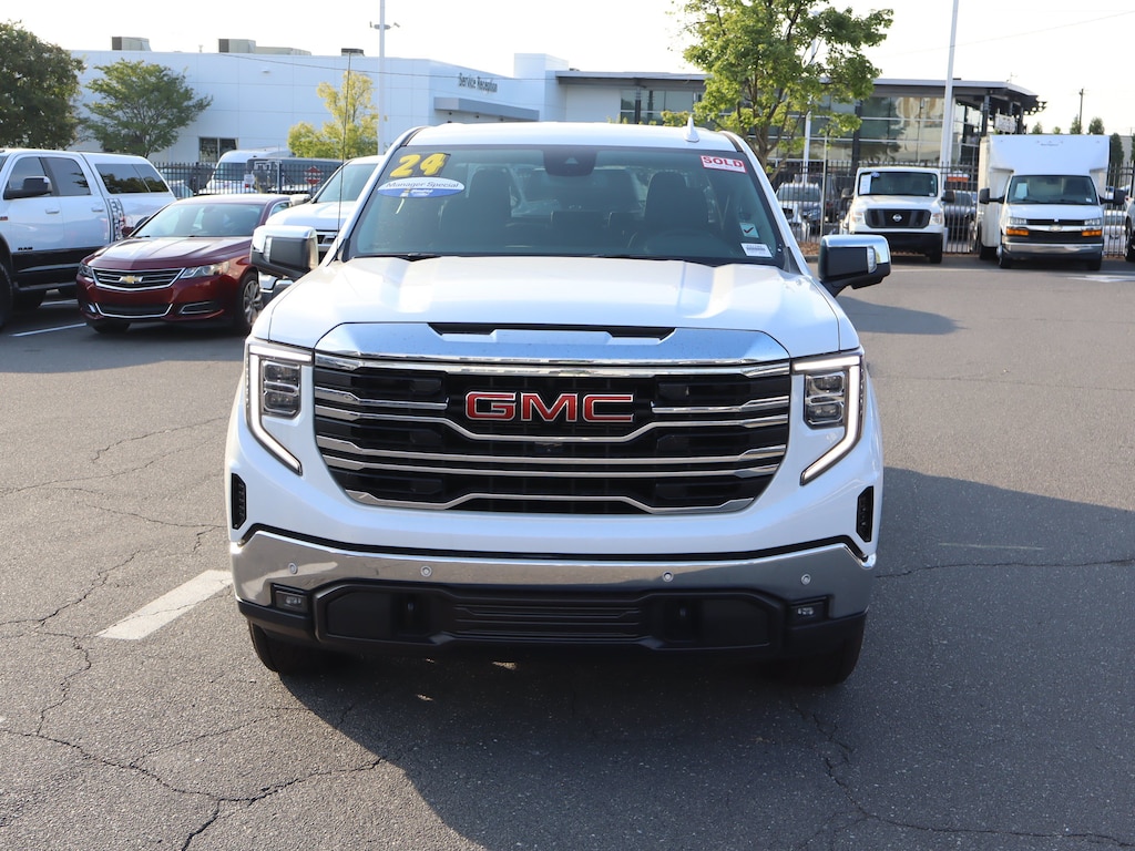Used 2024 GMC Sierra 1500 SLT Pickup