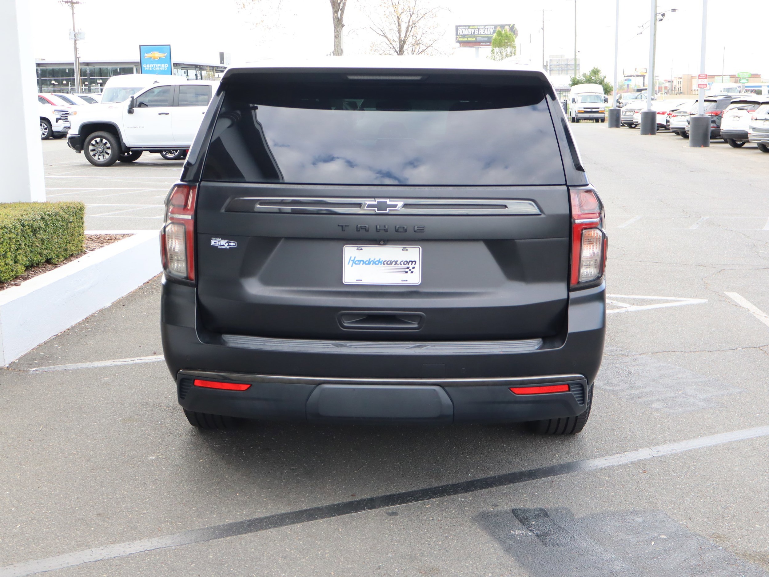 2021 Chevrolet Tahoe Z71 photo 3