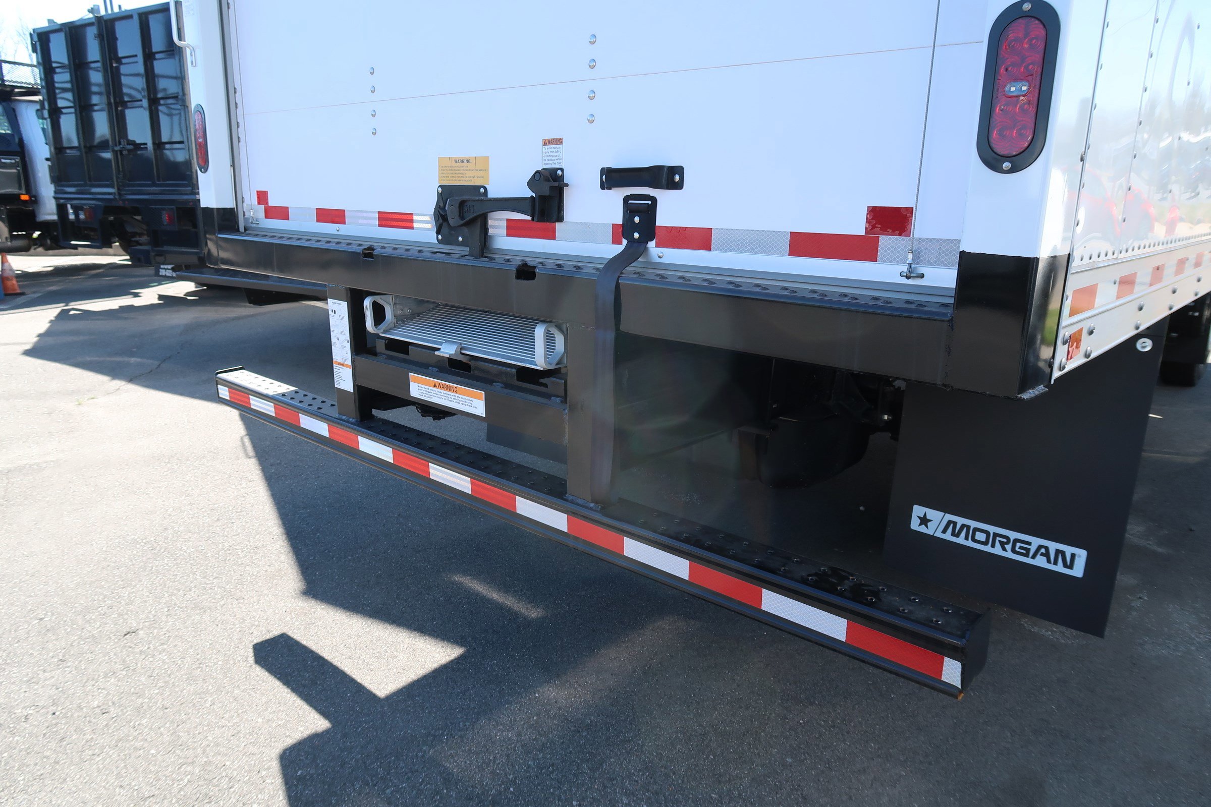 2025 Chevrolet 4500 HG LCF Gas photo 6