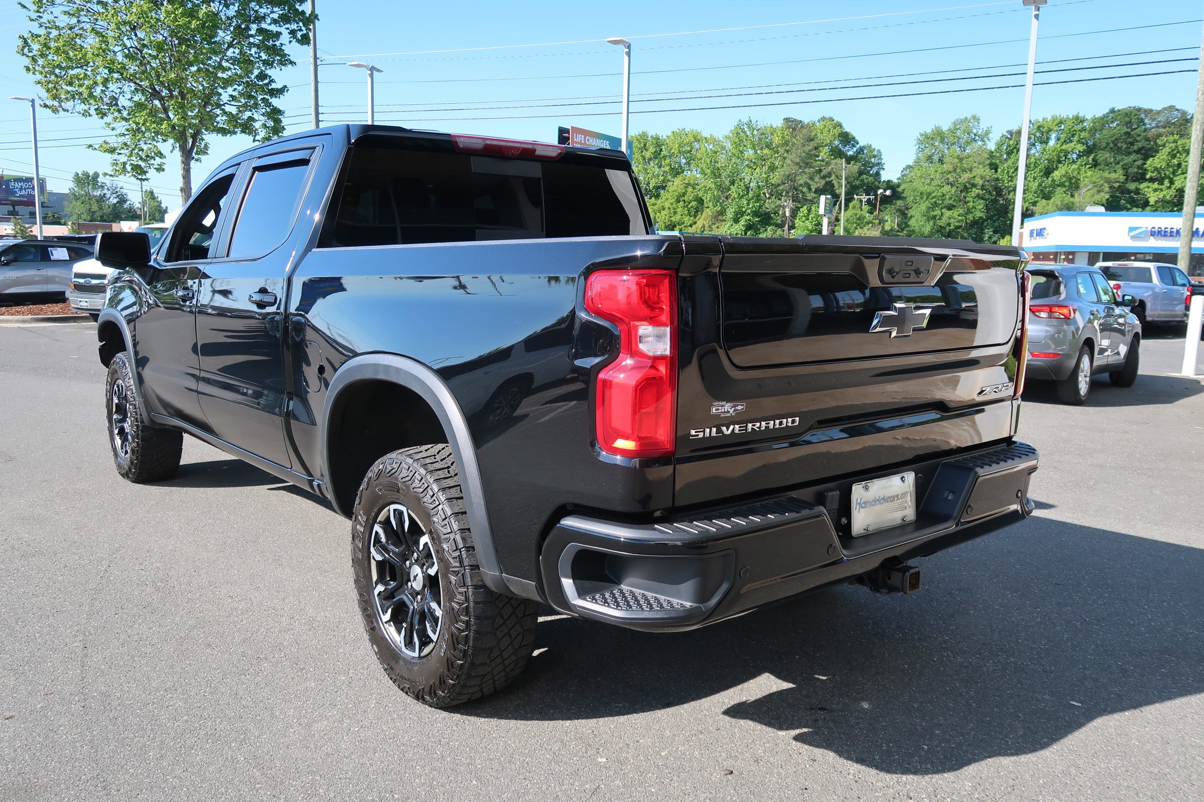 2025 Chevrolet Silverado 1500 ZR2 photo 3